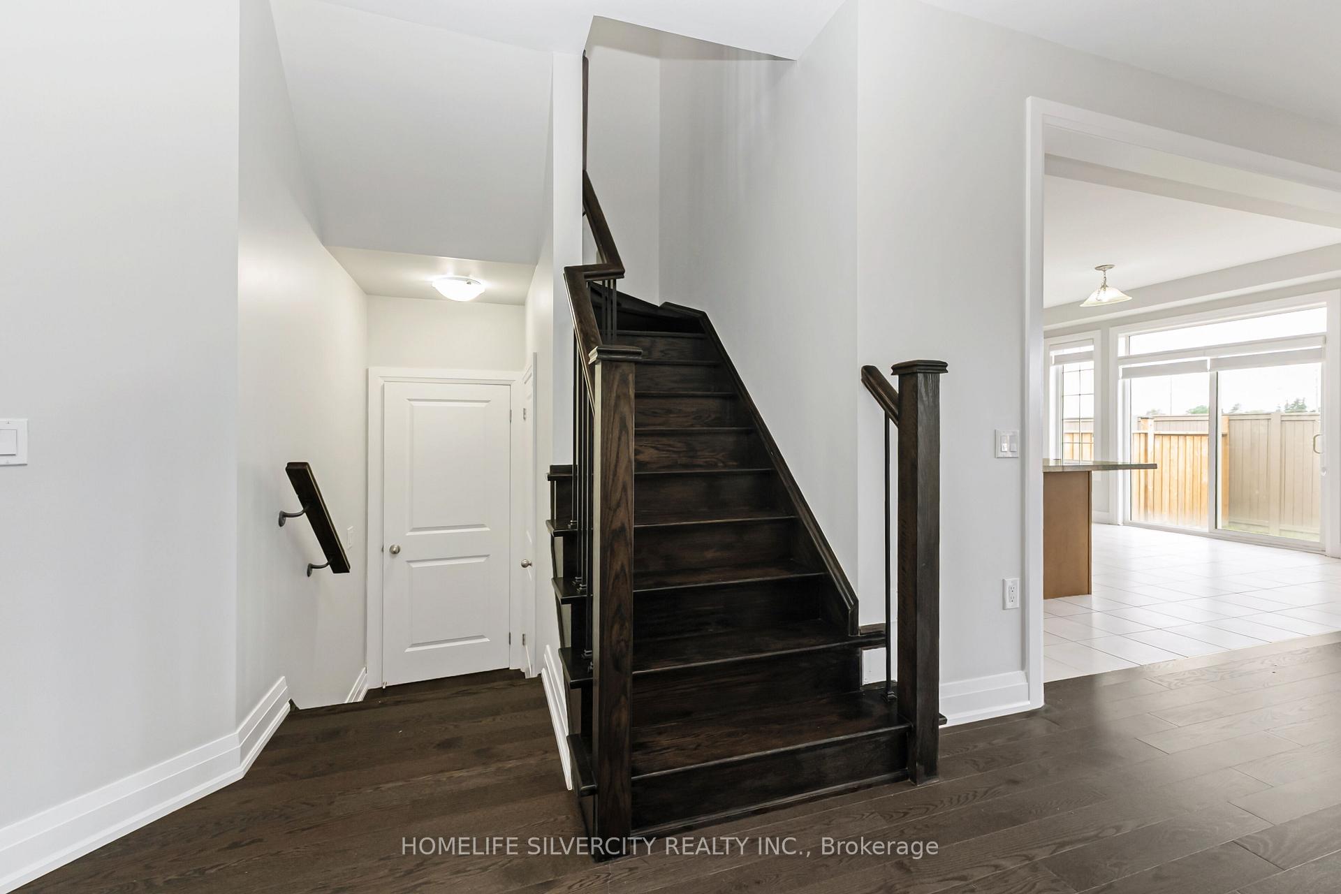 Photo 26 of 56 Donald Stewart Road, Brampton, Northwest Brampton — HOMEH