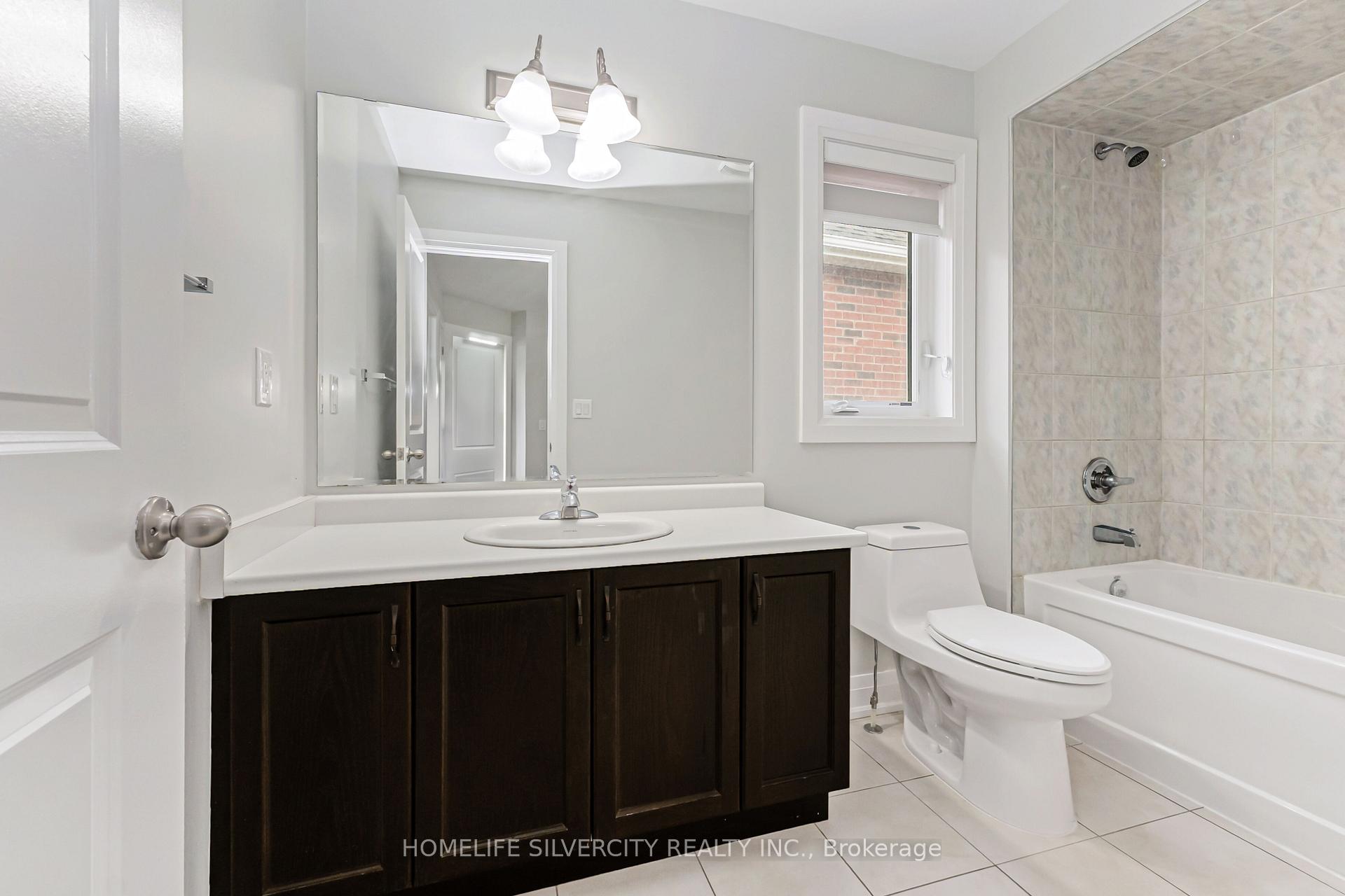 Photo 42 of 56 Donald Stewart Road, Brampton, Northwest Brampton — HOMEH