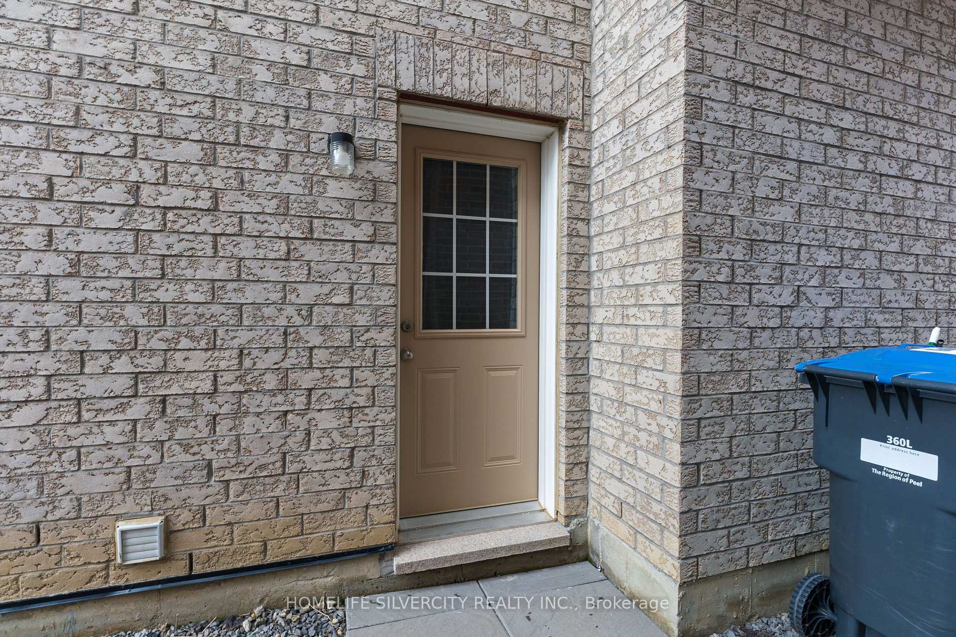 Photo 43 of 56 Donald Stewart Road, Brampton, Northwest Brampton — HOMEH