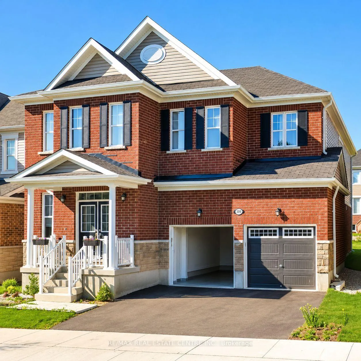 Photo 1 of 300 Ridge Road, Cambridge, Silver Heights — HOMEH