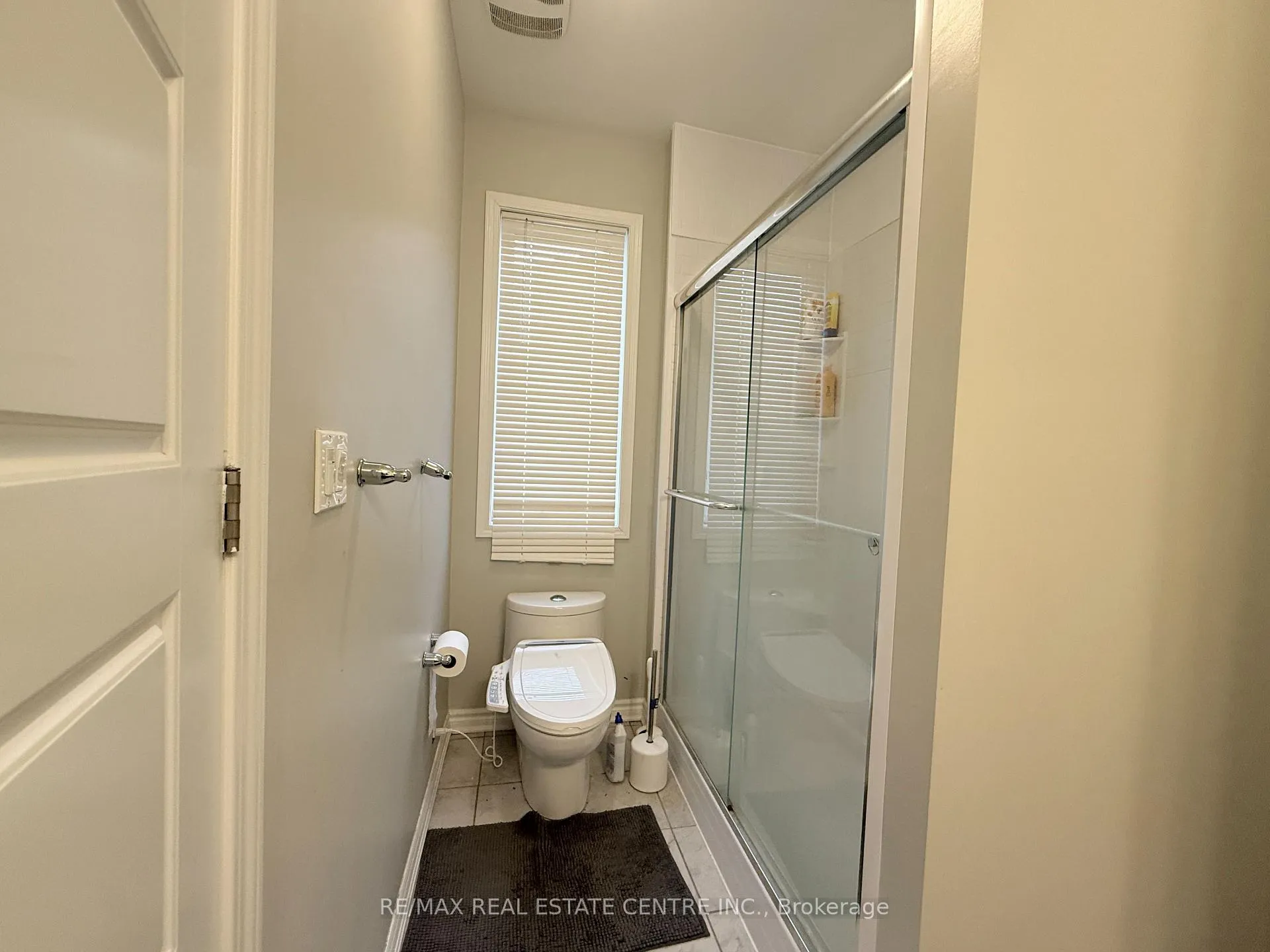 Photo 18 of 300 Ridge Road, Cambridge, Silver Heights — HOMEH