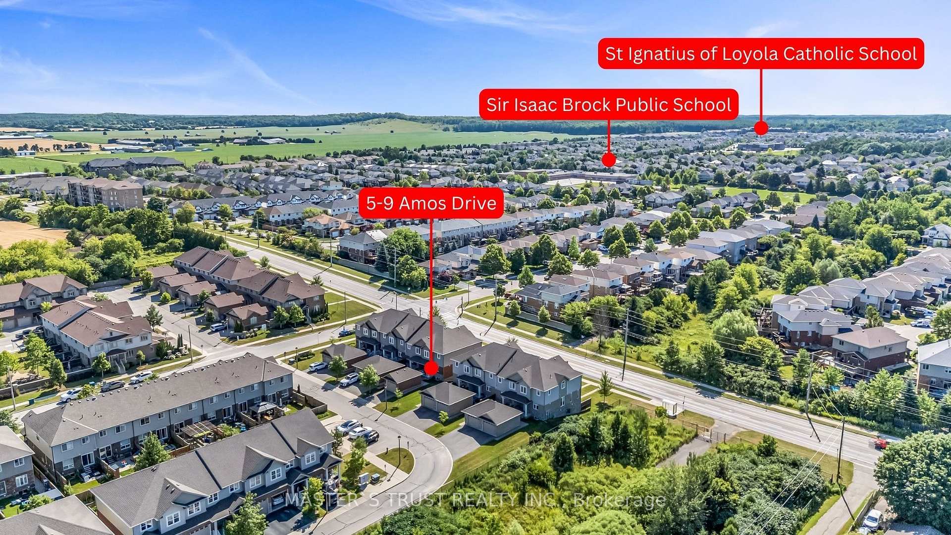 Photo 4 of Unit 5, 9 Amos Drive, Guelph, Kortright East — HOMEH