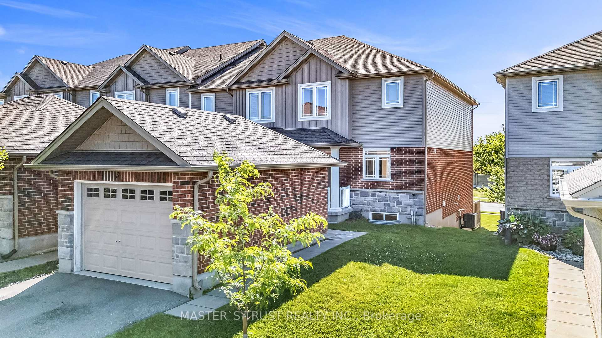 Photo 1 of Unit 5, 9 Amos Drive, Guelph, Kortright East — HOMEH