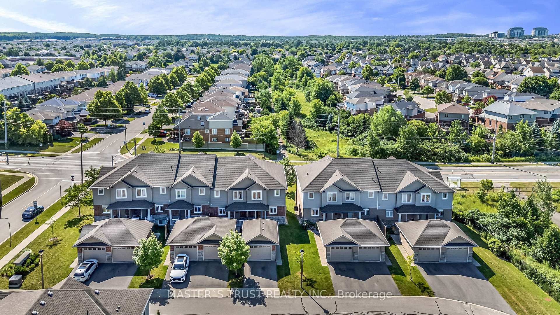 Photo 8 of Unit 5, 9 Amos Drive, Guelph, Kortright East — HOMEH