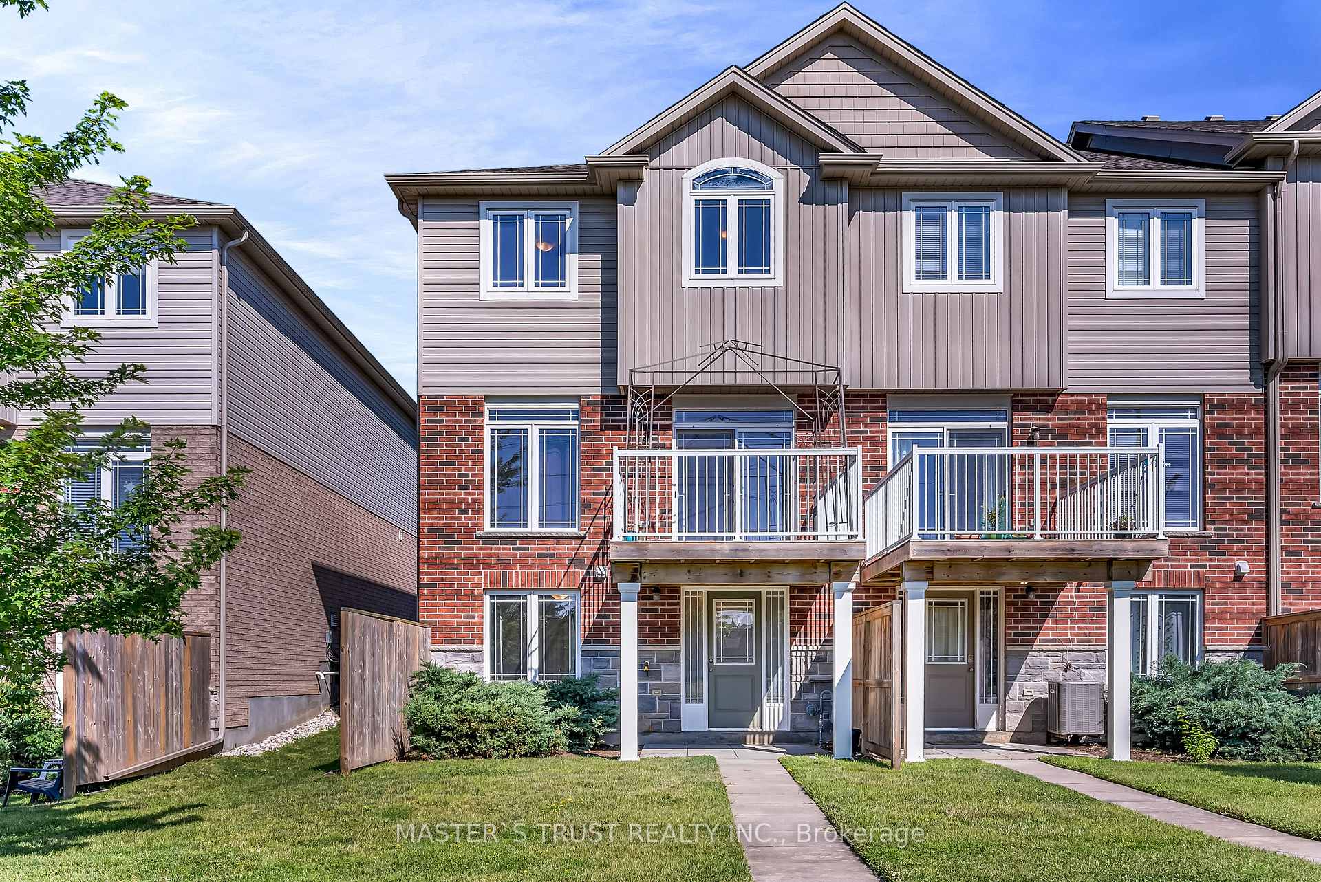Photo 12 of Unit 5, 9 Amos Drive, Guelph, Kortright East — HOMEH