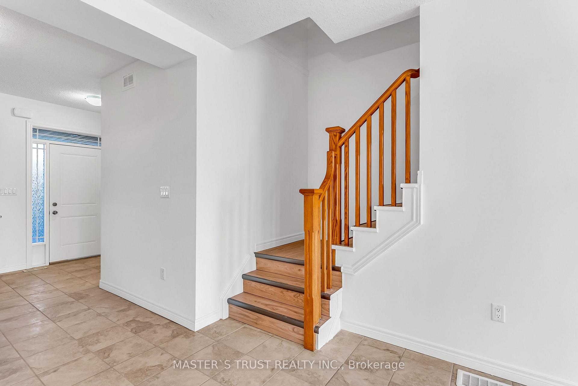 Photo 20 of Unit 5, 9 Amos Drive, Guelph, Kortright East — HOMEH