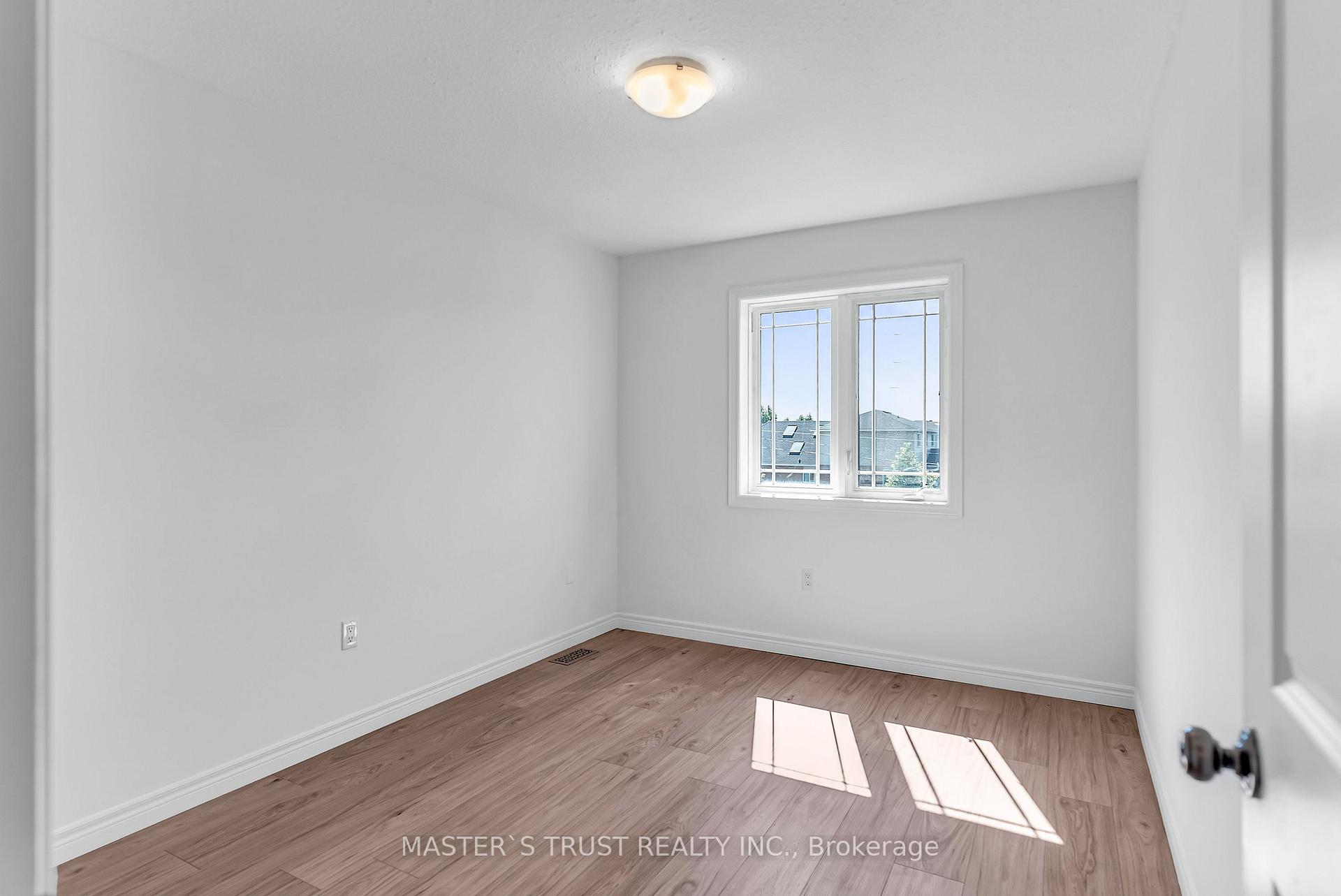 Photo 27 of Unit 5, 9 Amos Drive, Guelph, Kortright East — HOMEH
