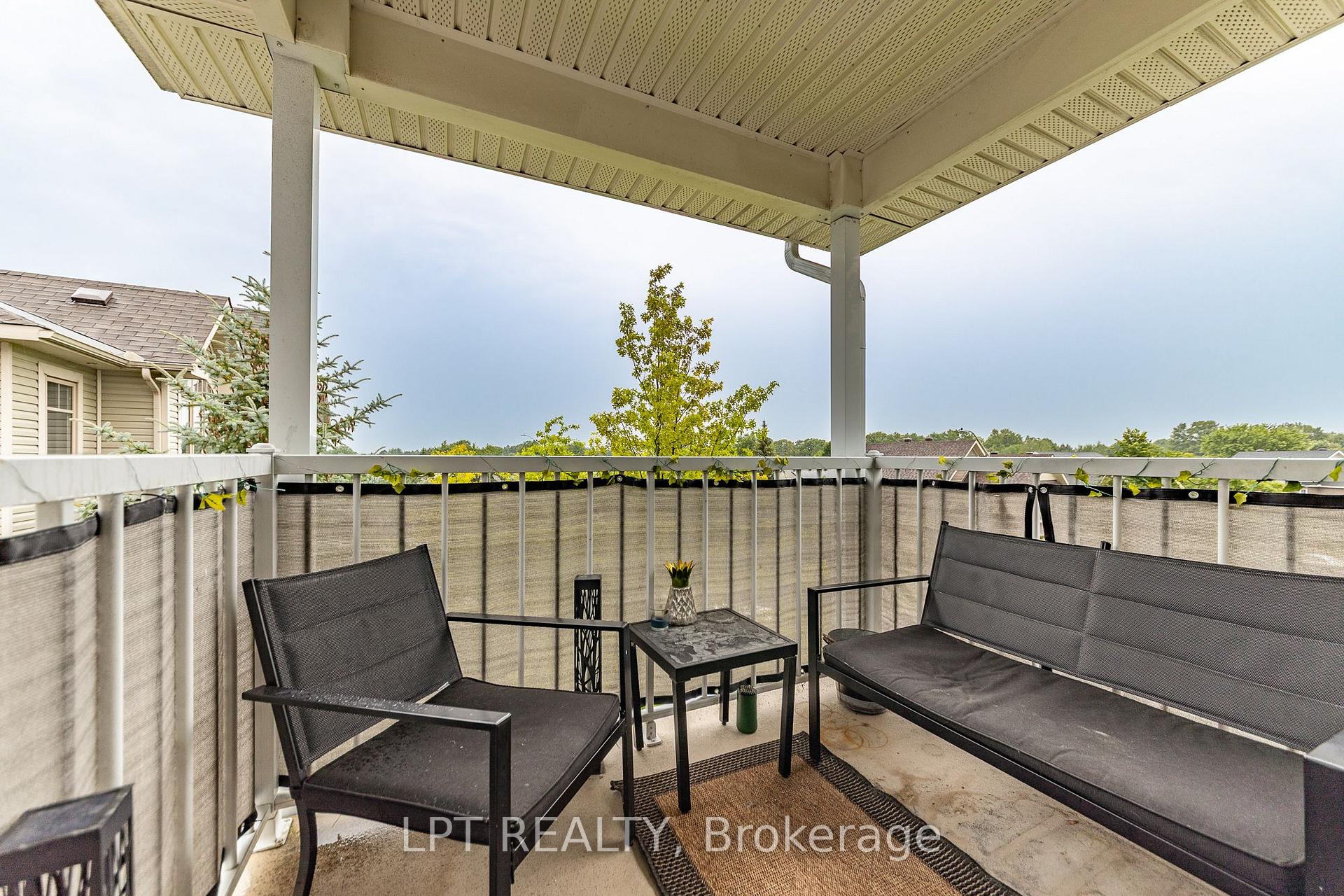 Photo 25 of Unit 7, 102 Windswept Private, Ottawa, Riverside South/Gloucester Glen — HOMEH