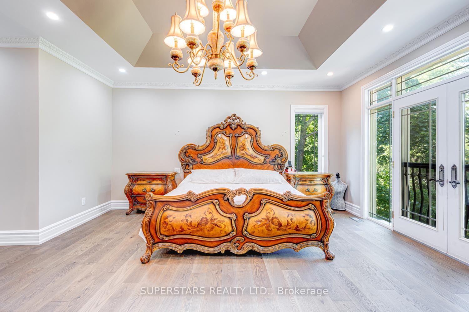Photo 23 of 43 Hughson Drive, Markham, Buttonville — HOMEH