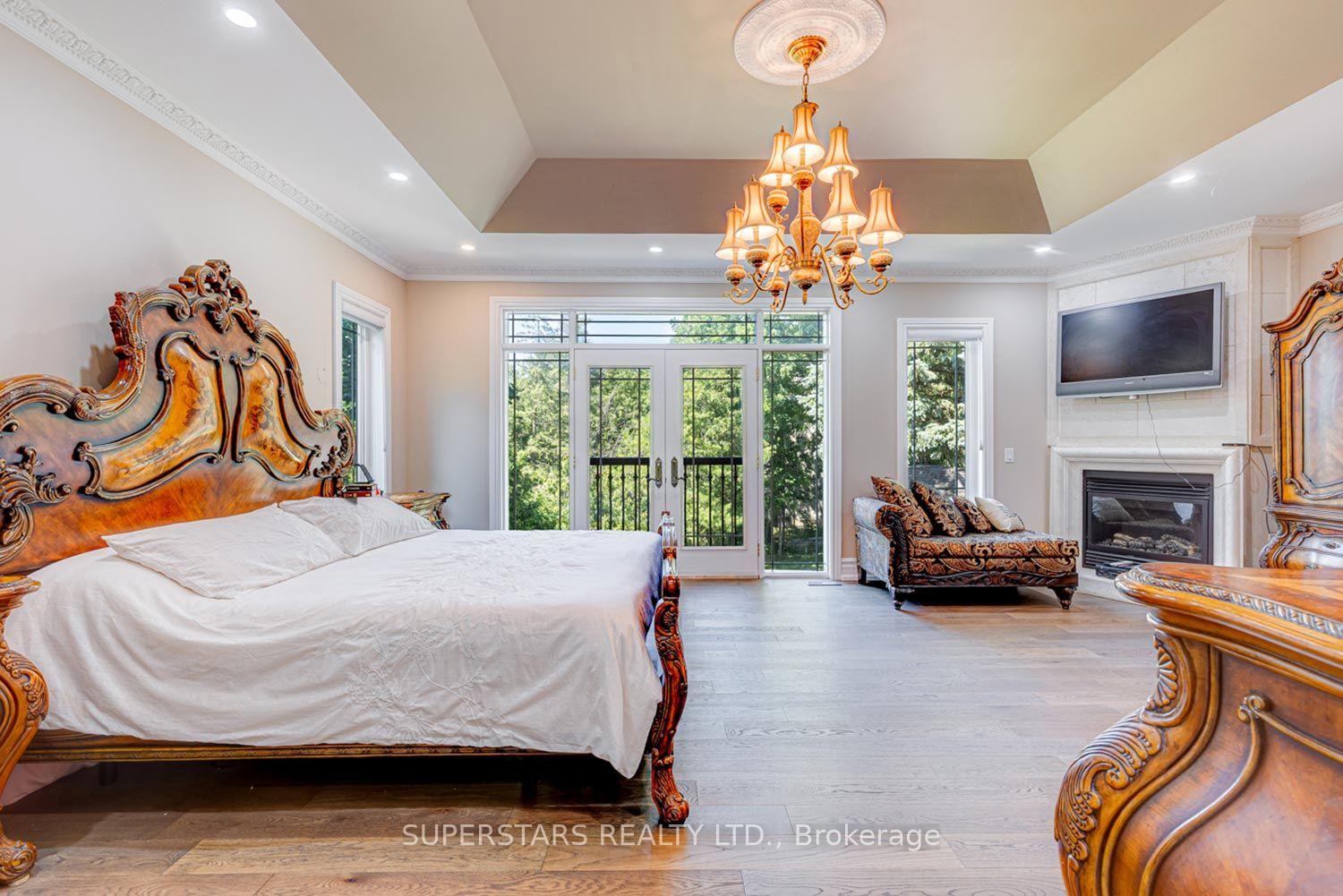 Photo 24 of 43 Hughson Drive, Markham, Buttonville — HOMEH