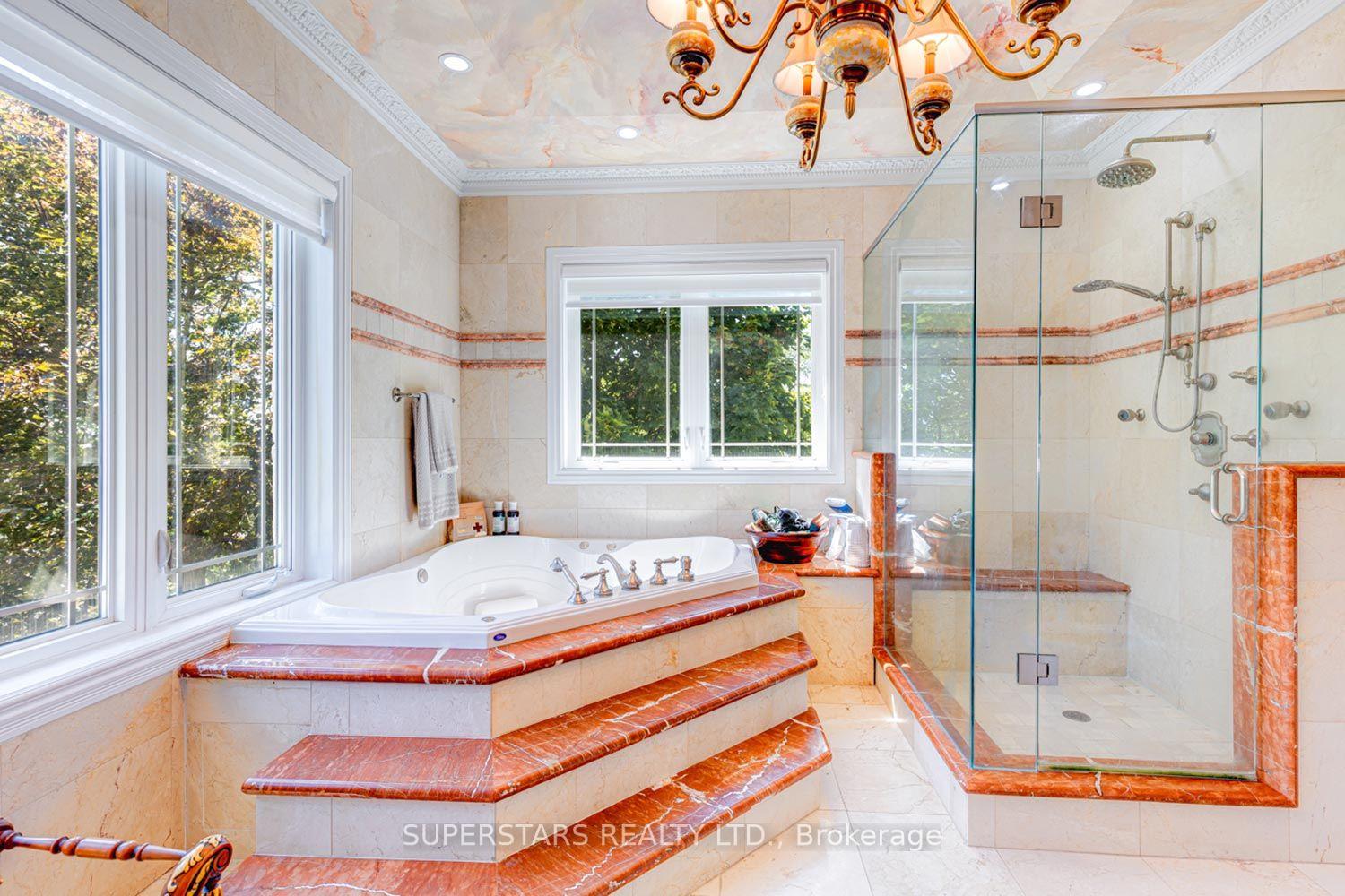 Photo 32 of 43 Hughson Drive, Markham, Buttonville — HOMEH