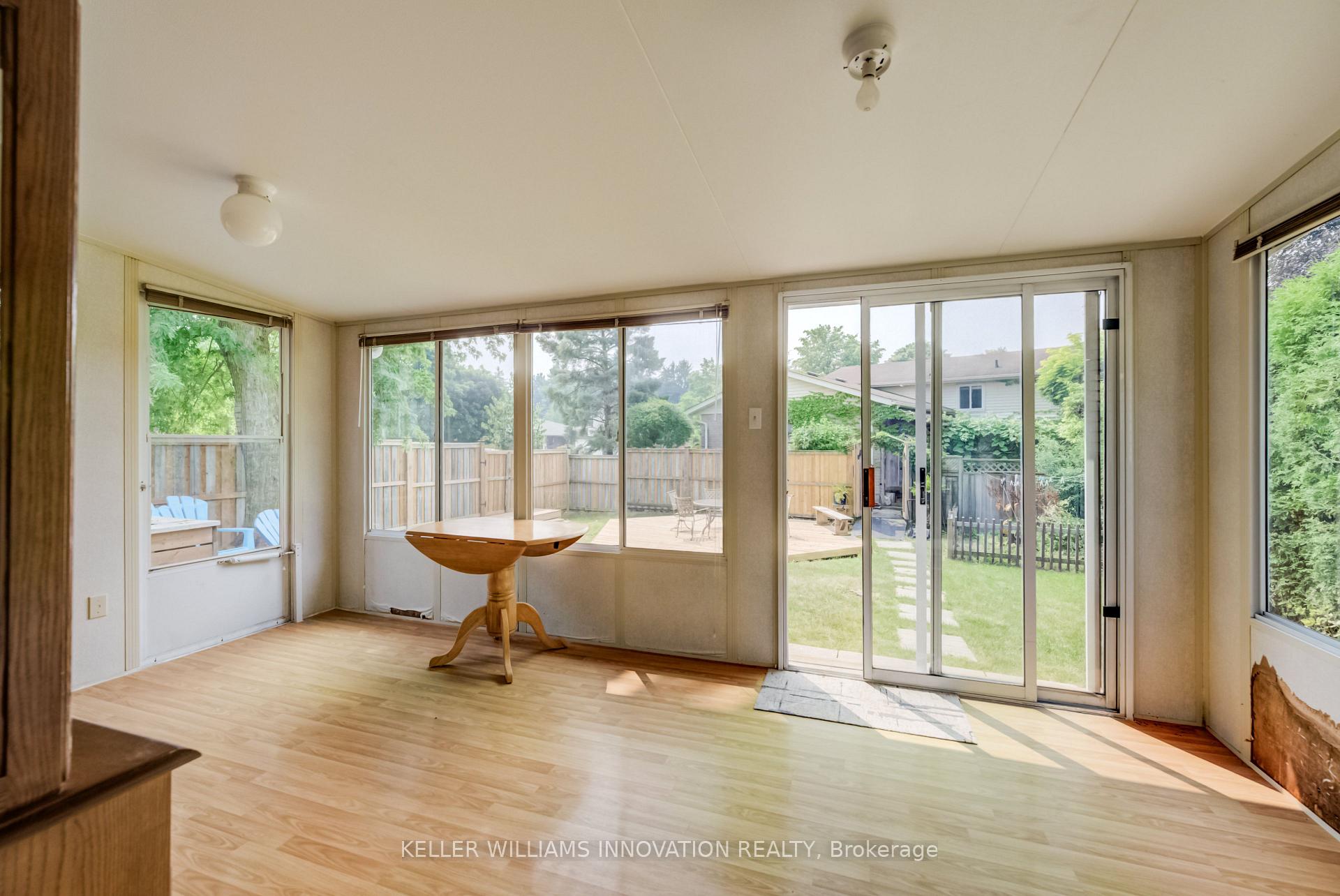 Photo 13 of 85 Foxhunt Road, Waterloo, Colonial Acres — HOMEH