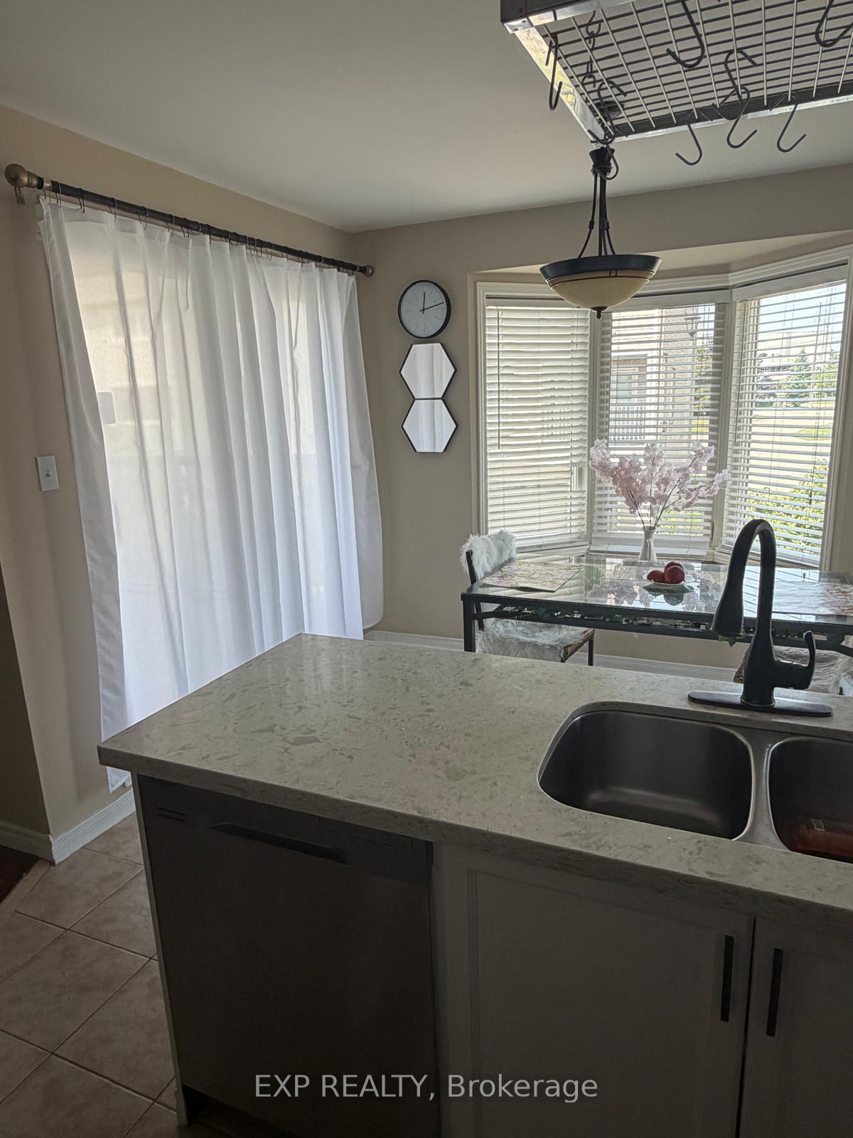 Photo 15 of Unit 32, 5110 Fairview Street, Burlington, Appleby — HOMEH