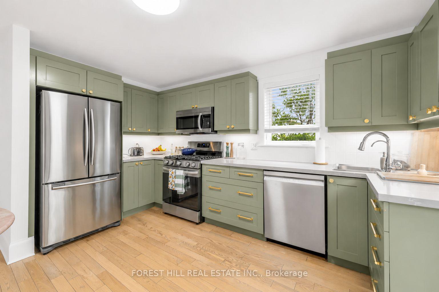 Photo 15 of 401 Balliol Street, Toronto, Mount Pleasant East — HOMEH