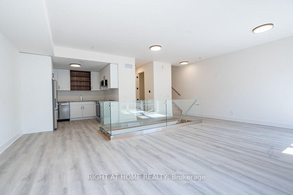 Photo 6 of 161 Everett Common, St. Catharines, Oakdale — HOMEH