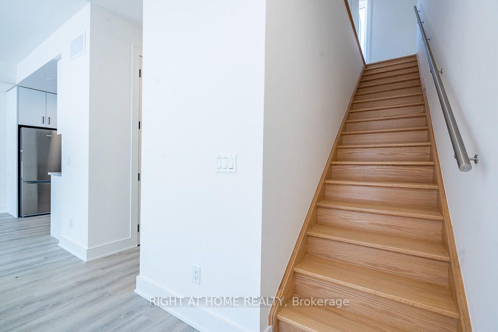 Photo 10 of 161 Everett Common, St. Catharines, Oakdale — HOMEH