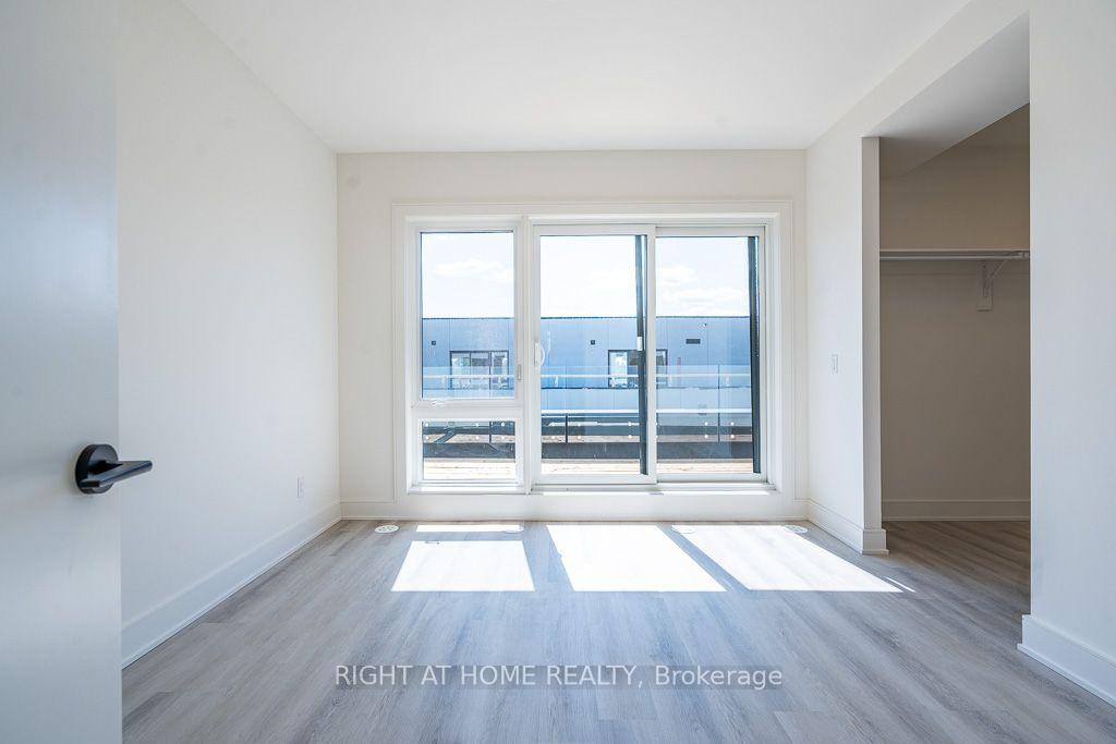 Photo 11 of 161 Everett Common, St. Catharines, Oakdale — HOMEH