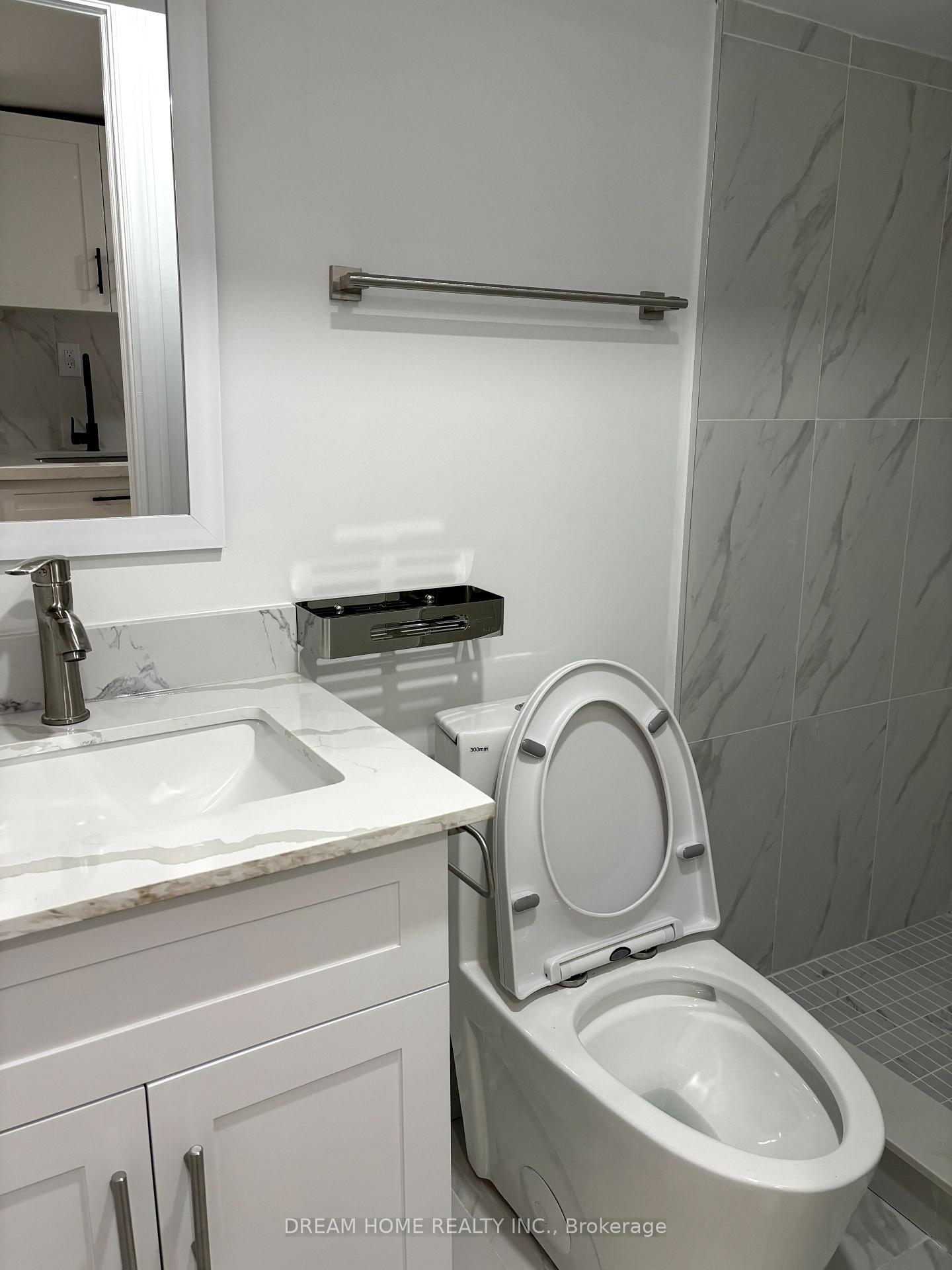 Photo 9 of Unit Bsmt B2, 337 Mutual Street W, Toronto, Cabbagetown-South St. James Town — HOMEH