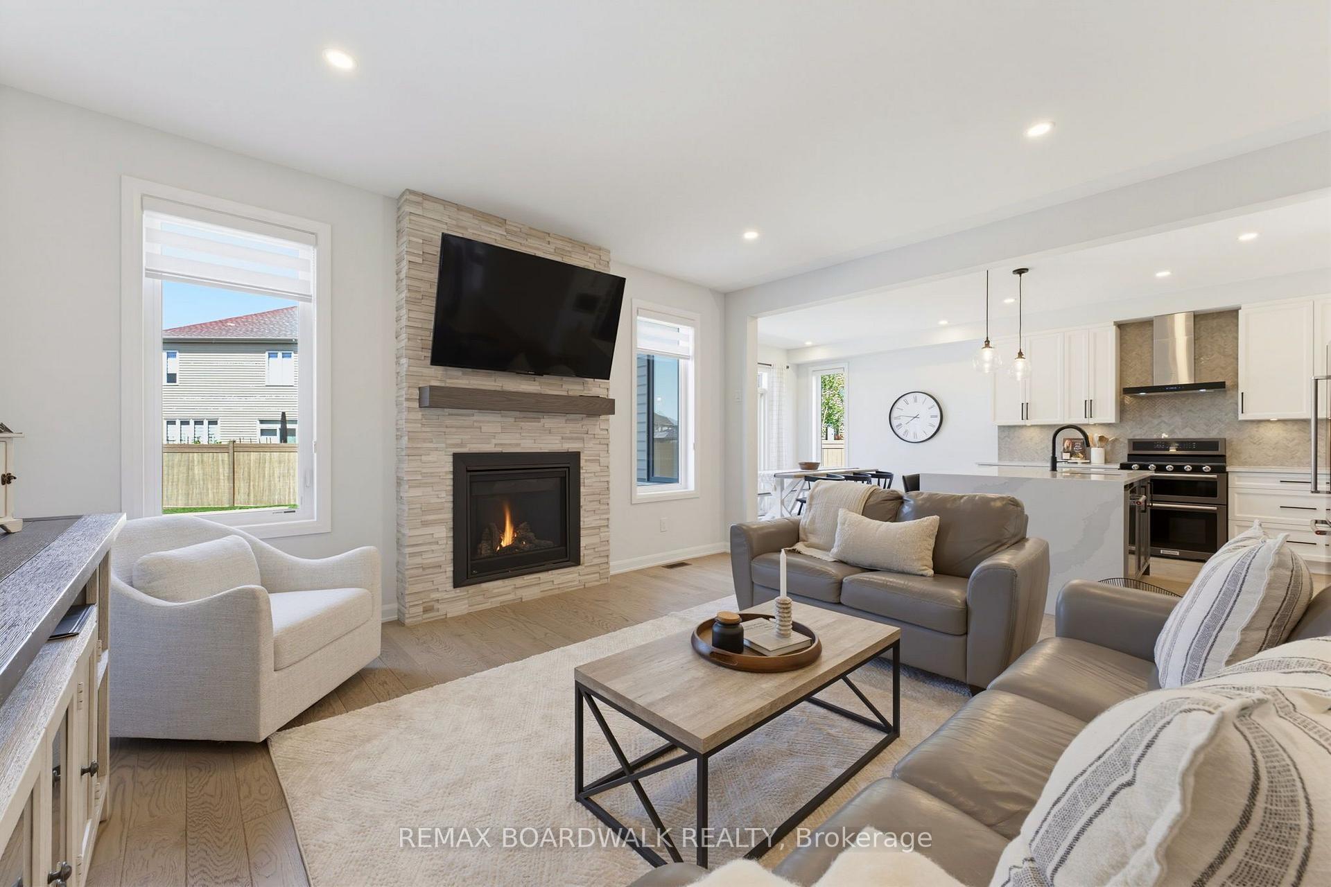 Photo 16 of 224 Skipper Drive, Ottawa, Mahogany Community — HOMEH
