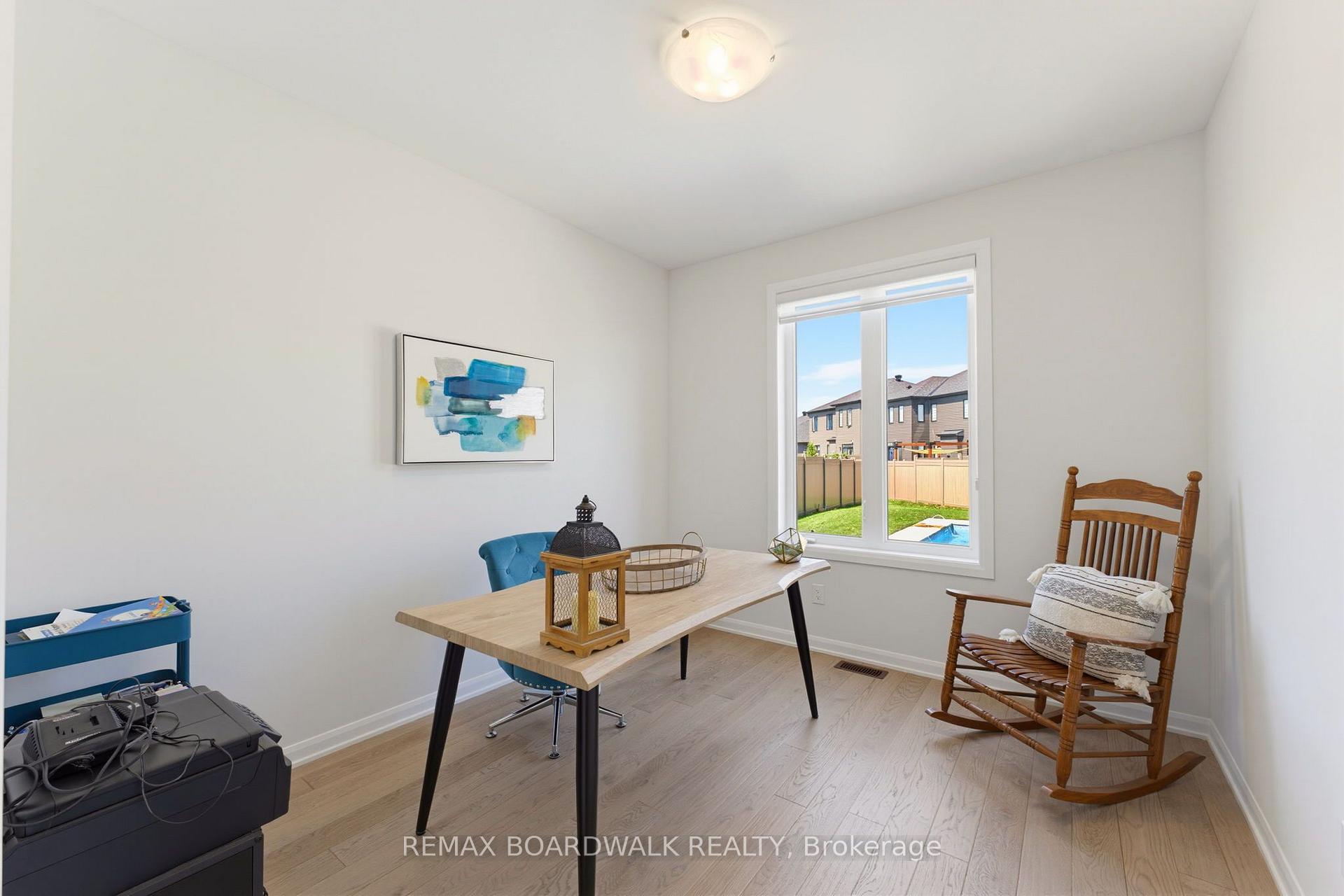Photo 17 of 224 Skipper Drive, Ottawa, Mahogany Community — HOMEH