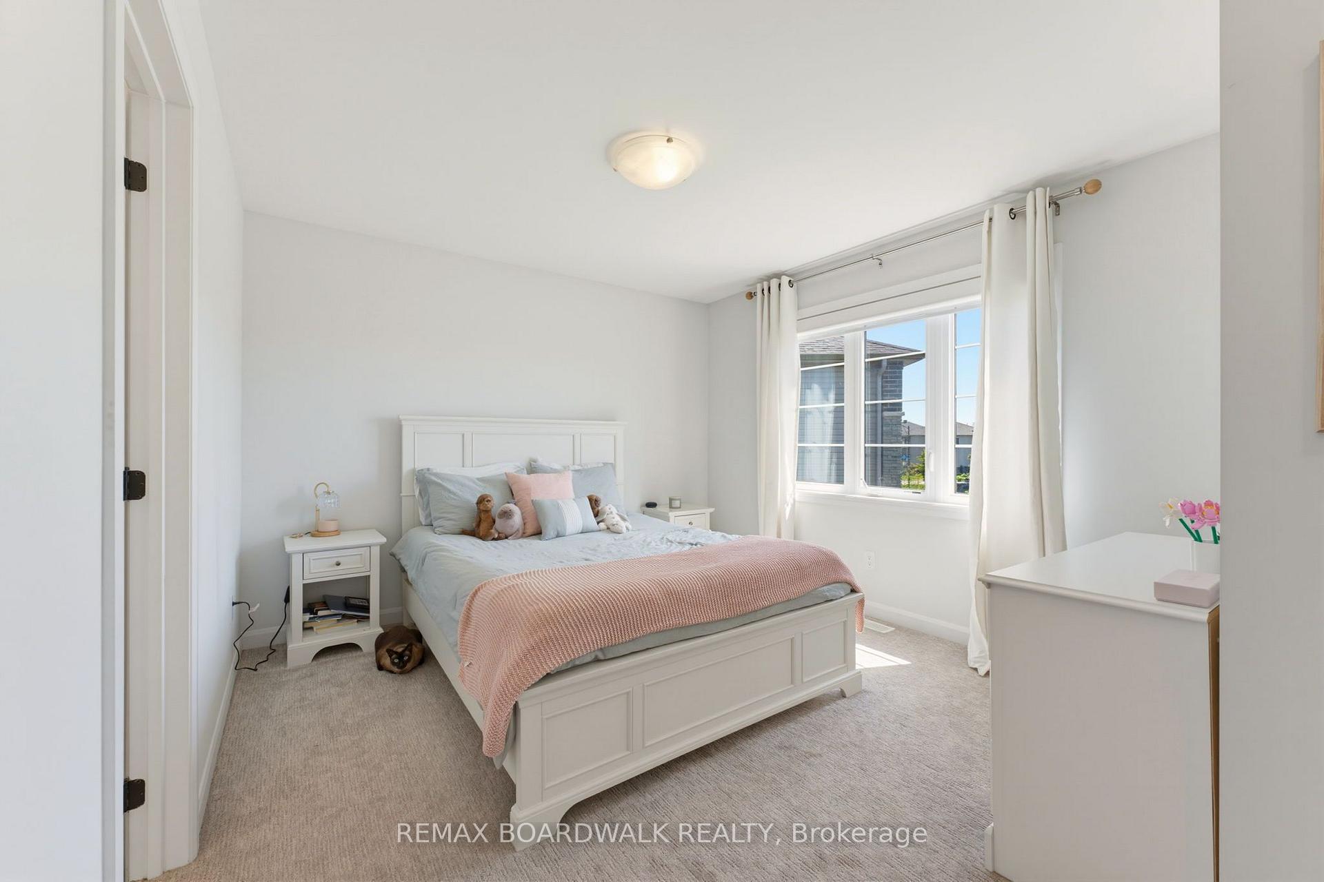 Photo 26 of 224 Skipper Drive, Ottawa, Mahogany Community — HOMEH