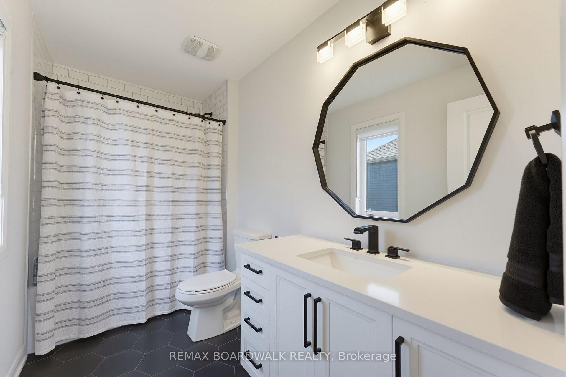 Photo 28 of 224 Skipper Drive, Ottawa, Mahogany Community — HOMEH