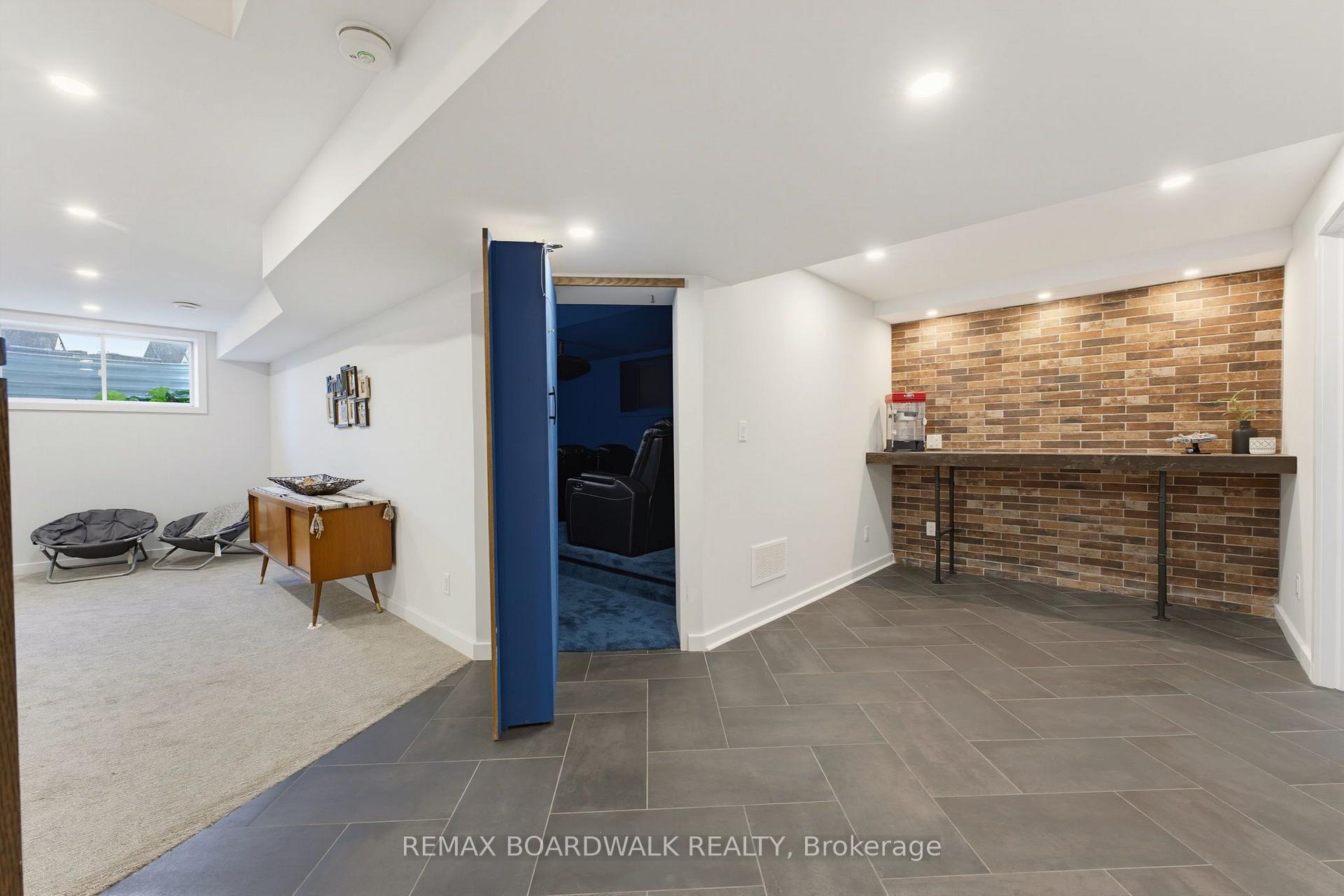 Photo 34 of 224 Skipper Drive, Ottawa, Mahogany Community — HOMEH