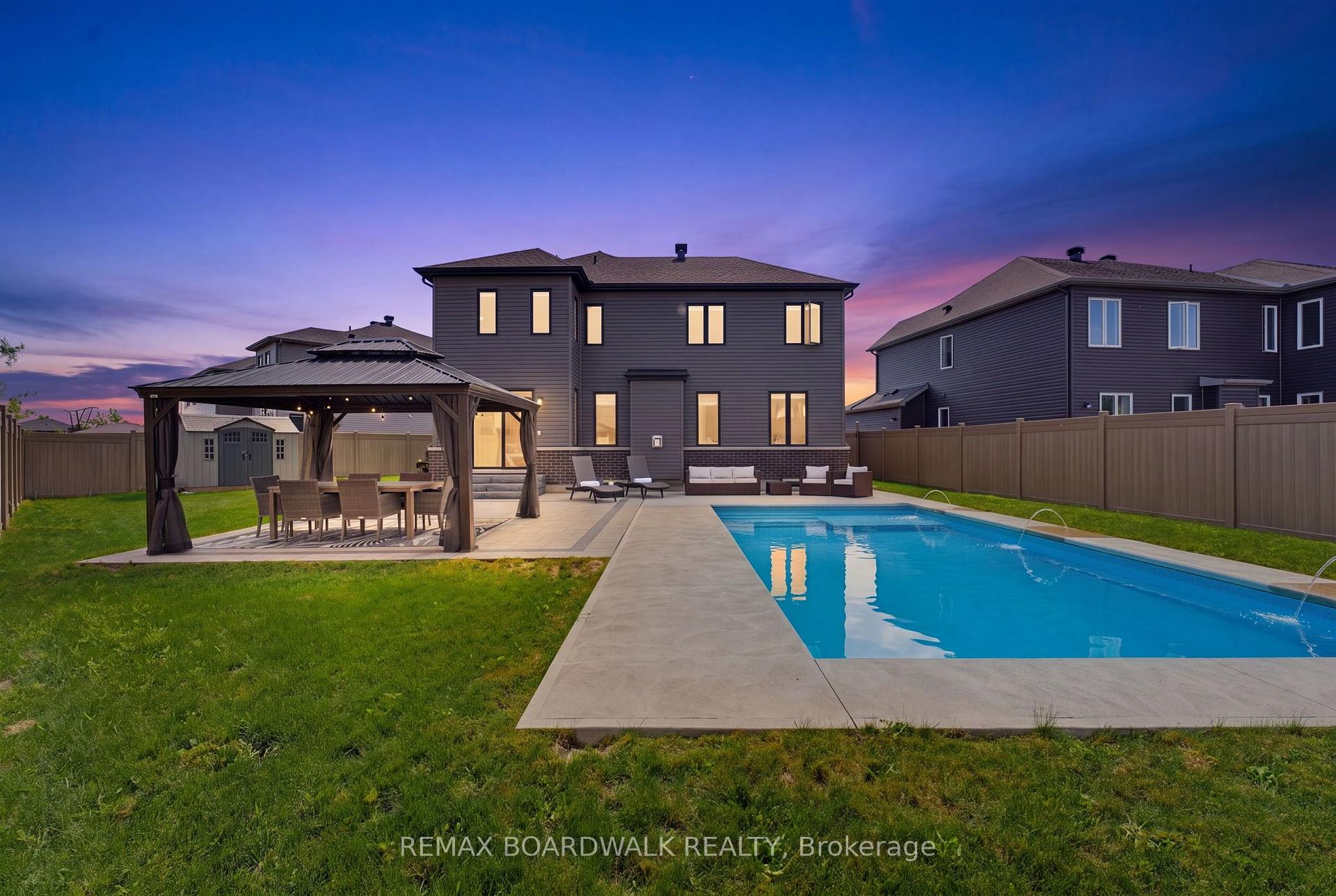 Photo 42 of 224 Skipper Drive, Ottawa, Mahogany Community — HOMEH