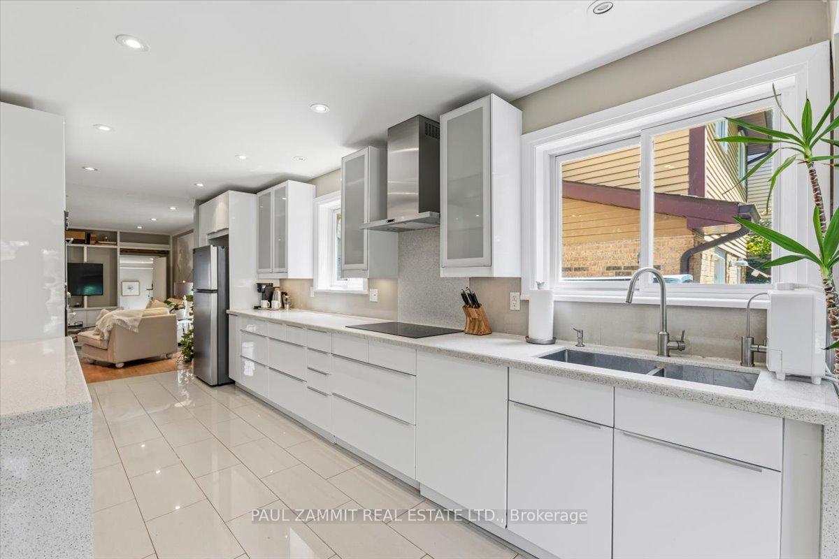 Photo 27 of 12 Kings College Road, Markham, Aileen-Willowbrook — HOMEH