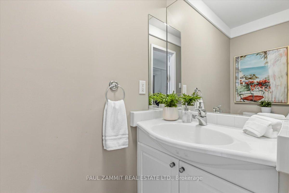 Photo 43 of 12 Kings College Road, Markham, Aileen-Willowbrook — HOMEH