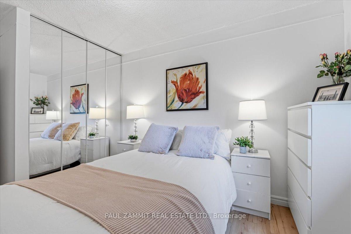 Photo 45 of 12 Kings College Road, Markham, Aileen-Willowbrook — HOMEH