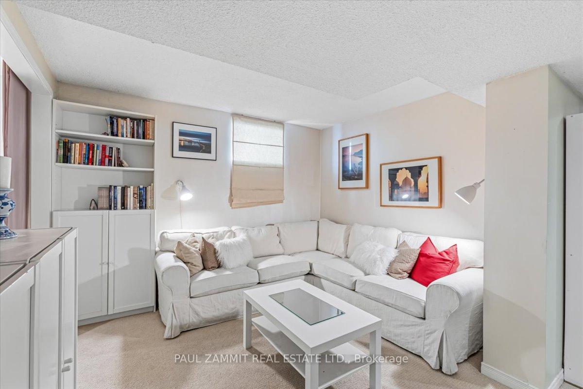 Photo 57 of 12 Kings College Road, Markham, Aileen-Willowbrook — HOMEH