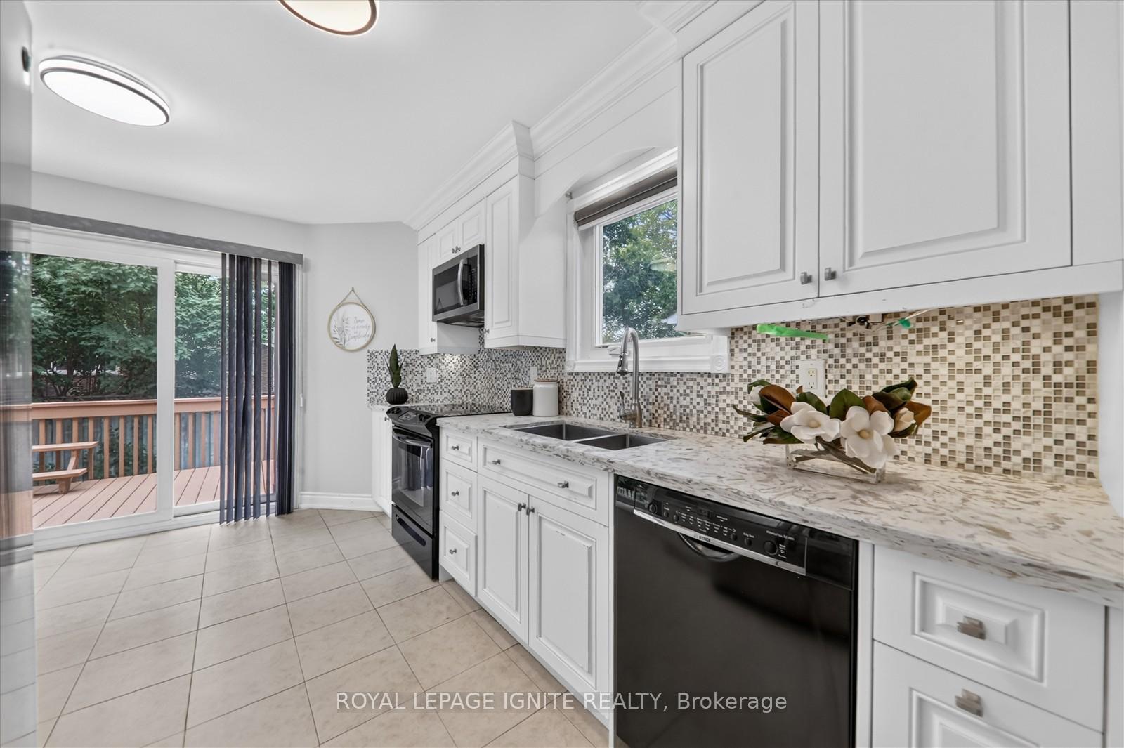 Photo 18 of 1569 Norwill Crescent, Oshawa, Samac — HOMEH