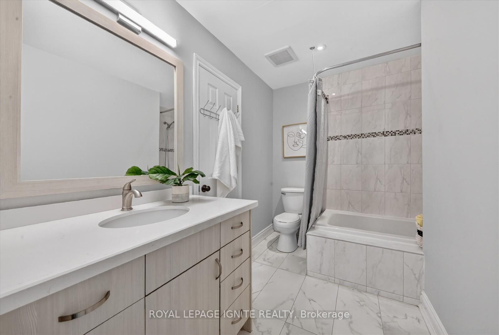 Photo 25 of 1569 Norwill Crescent, Oshawa, Samac — HOMEH