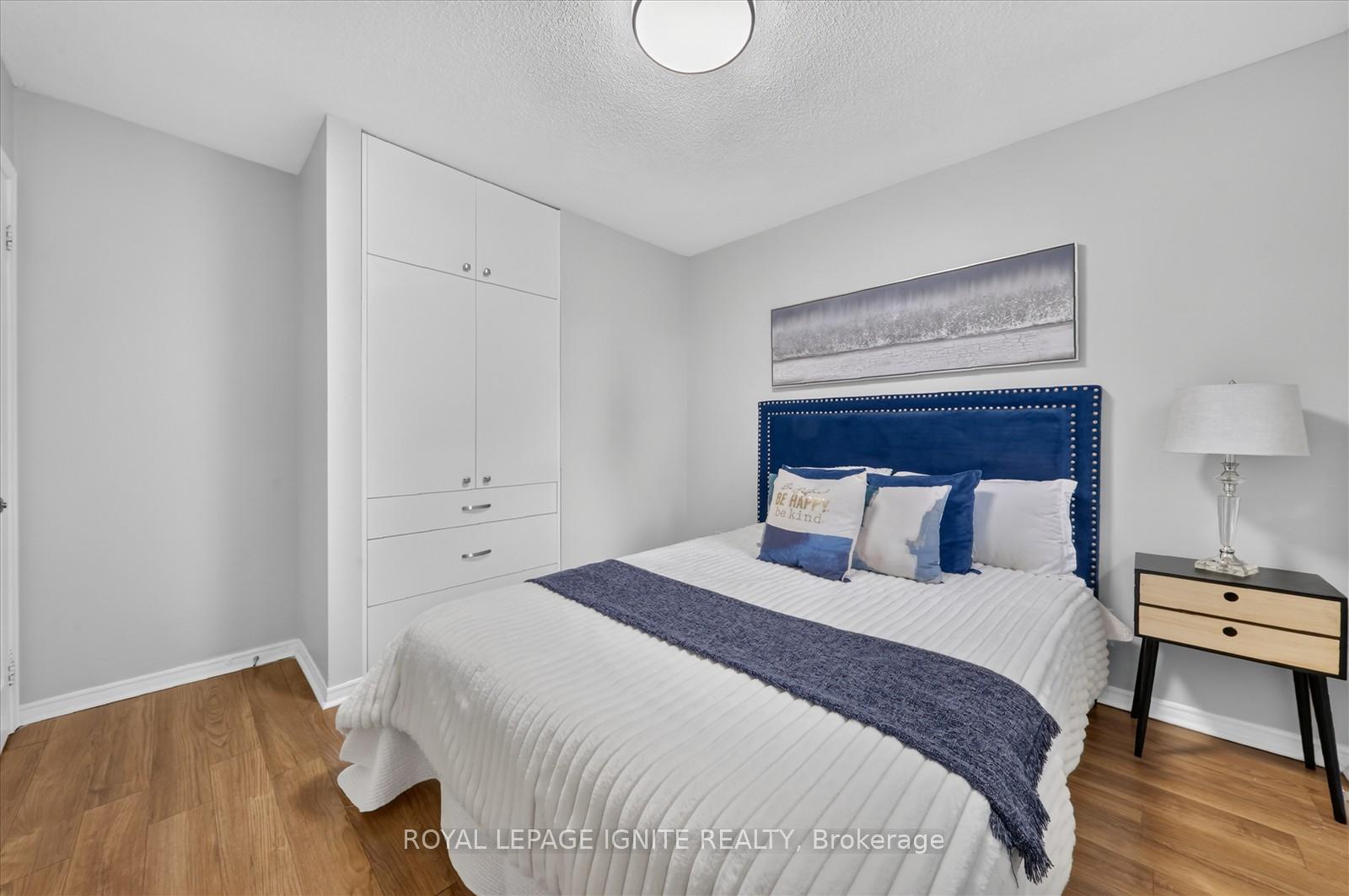 Photo 30 of 1569 Norwill Crescent, Oshawa, Samac — HOMEH