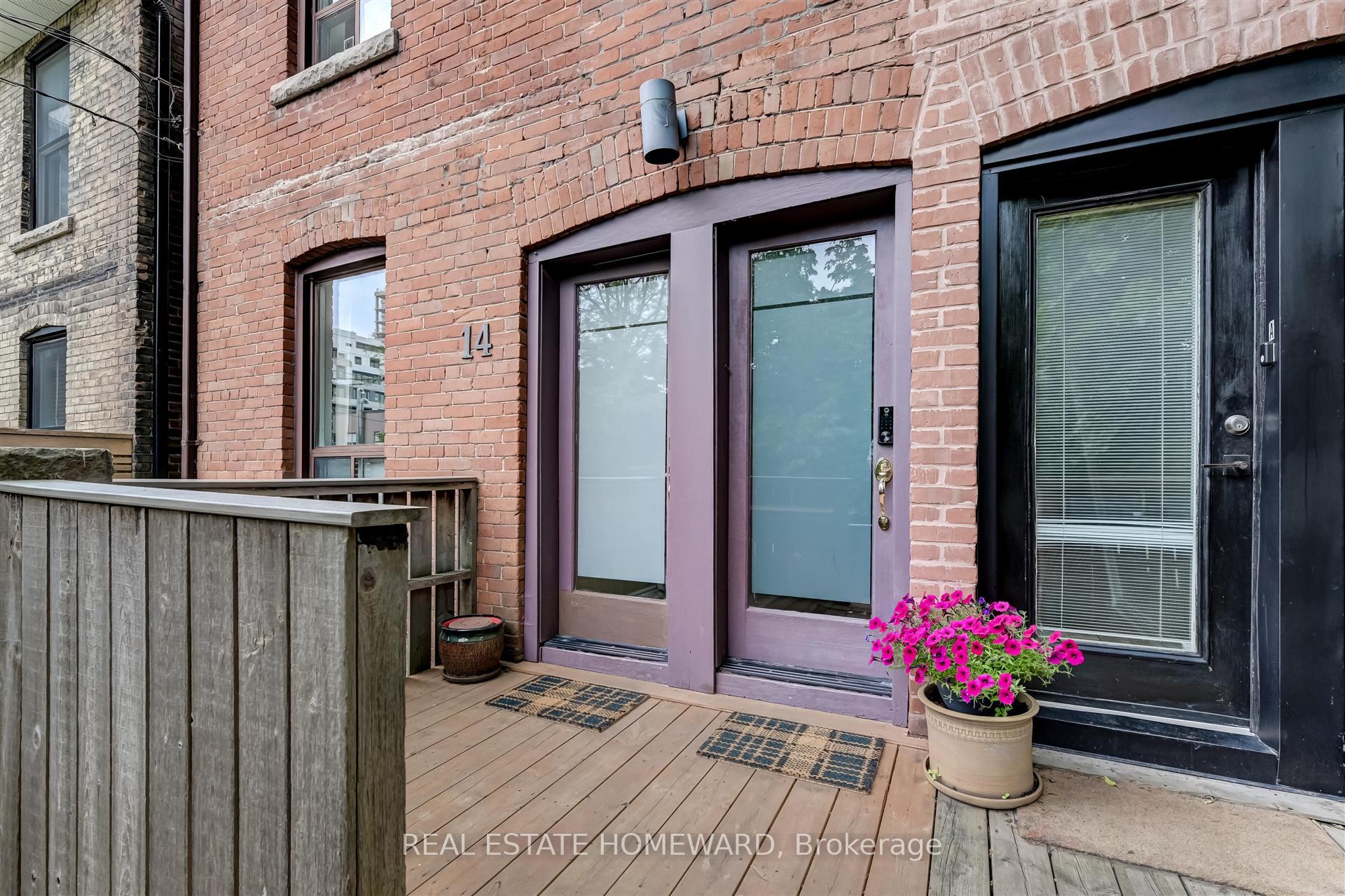 Photo of Unit upper, 14 Ashdale Avenue