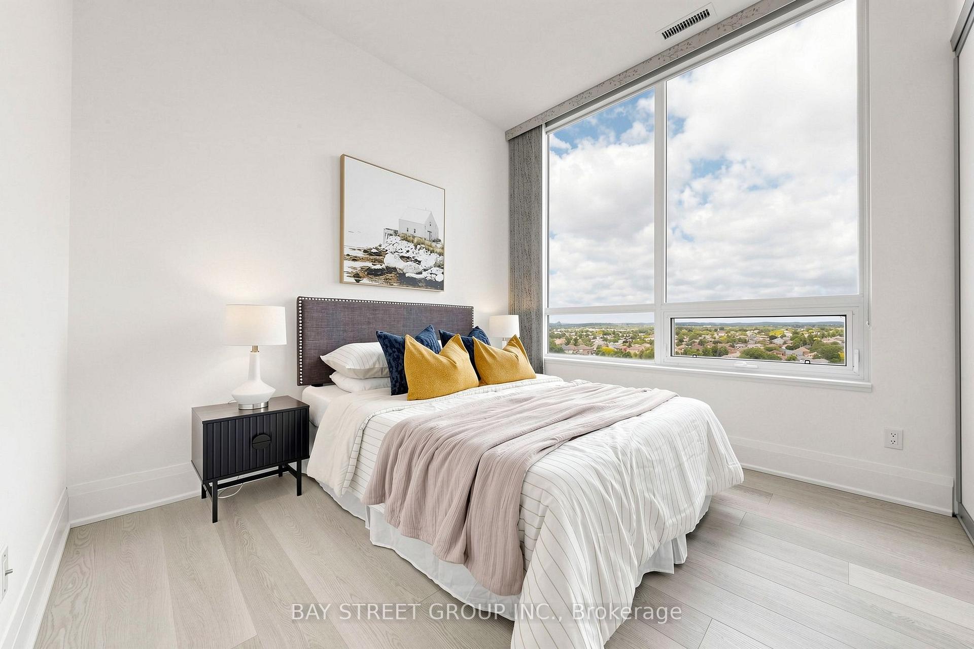 Photo 21 of Unit Ph02, 396 highway 7 Road E, Richmond Hill, Doncrest — HOMEH