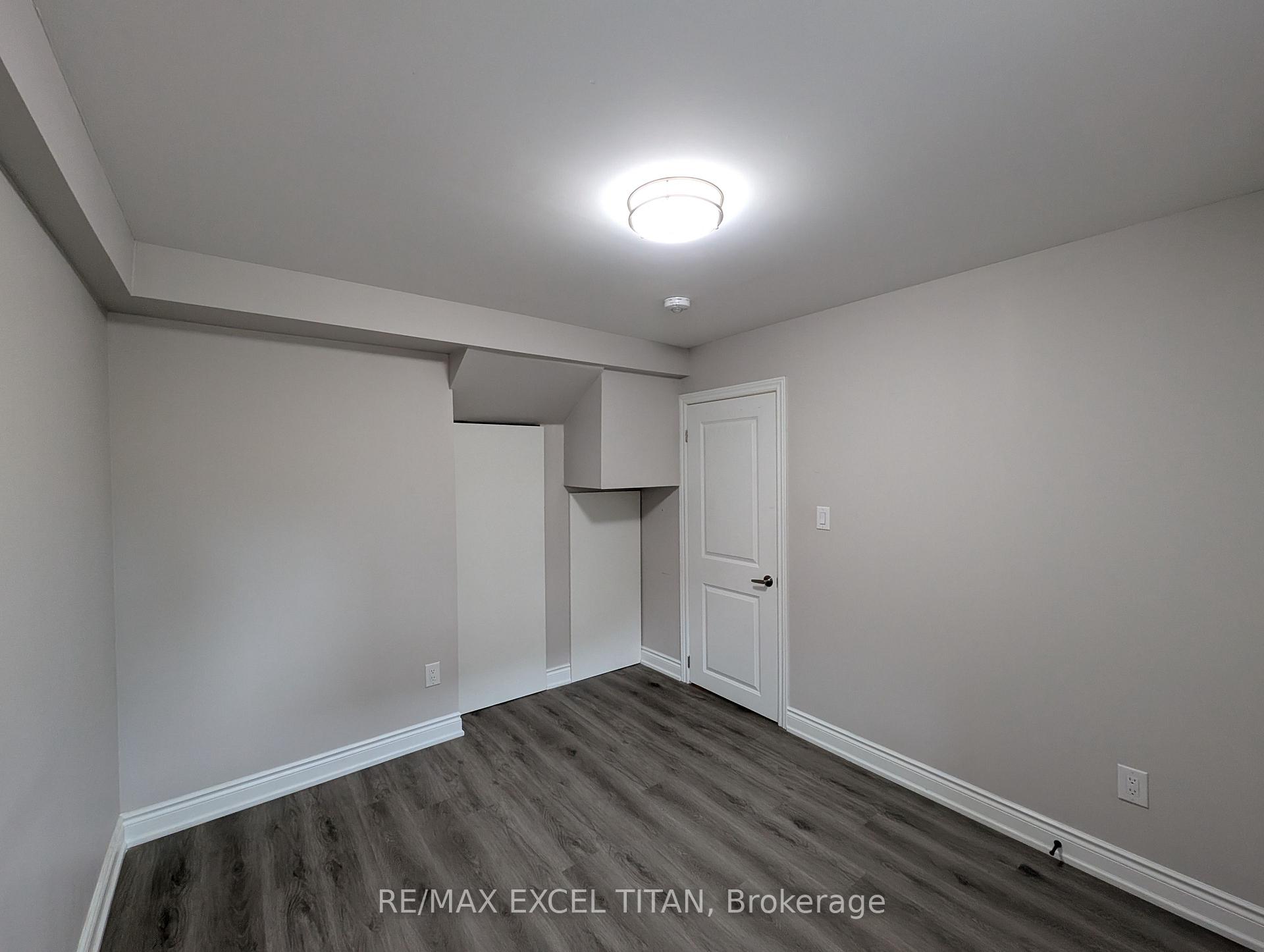Photo 8 of Unit Bsmnt, 122 Factor Street, Vaughan, Kleinburg — HOMEH