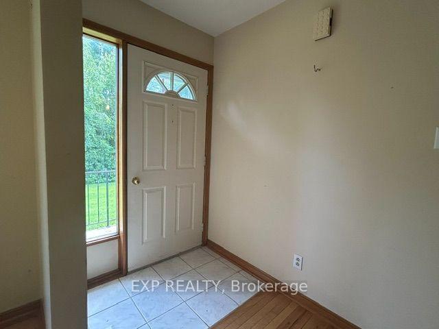 Photo 5 of 9327 Cooper Hill Road, Ottawa, Osgoode Twp North of Reg Rd 6 — HOMEH