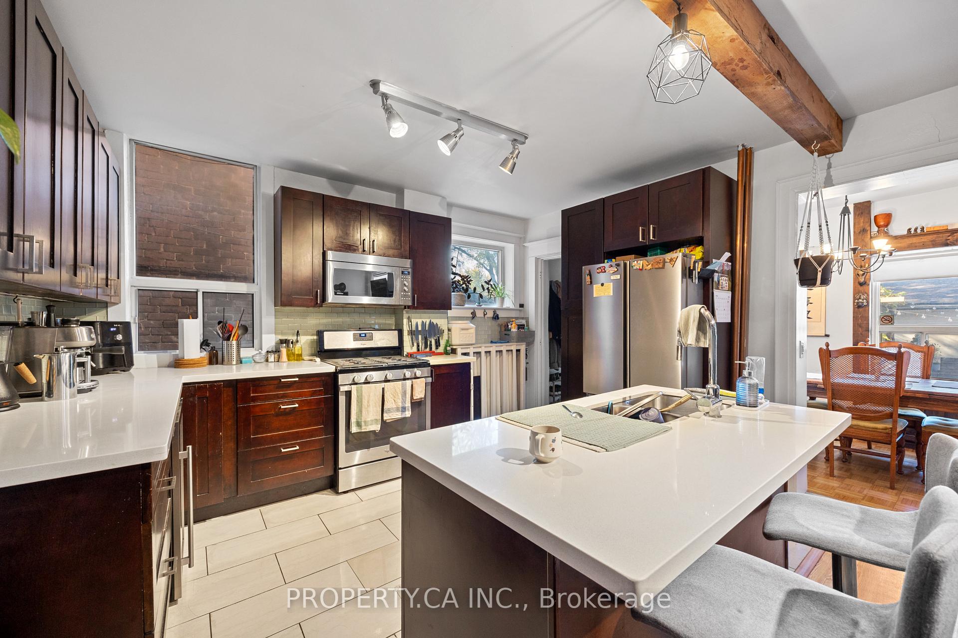 Photo 10 of 396 Roxton Road, Toronto, Palmerston-Little Italy — HOMEH