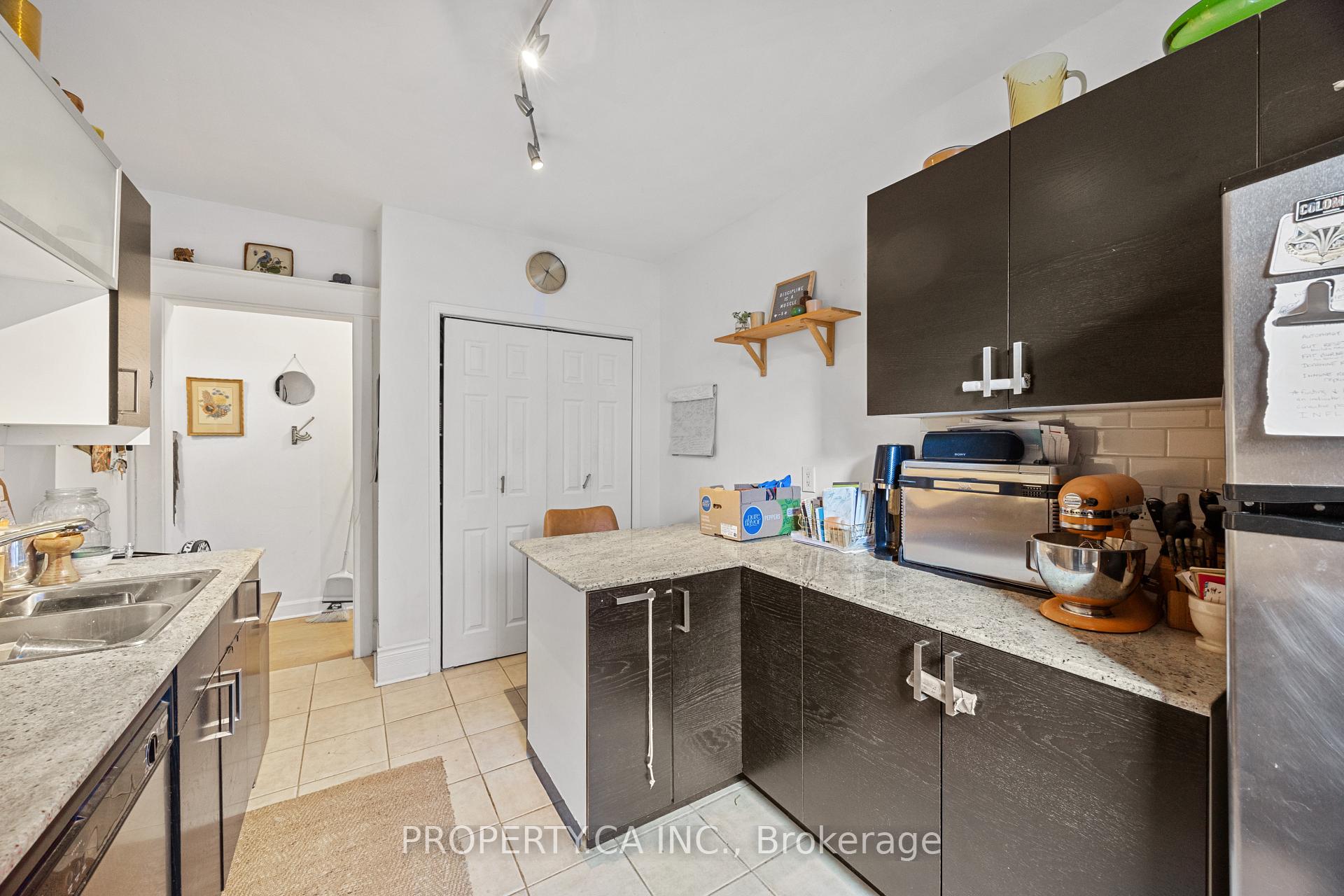 Photo 29 of 396 Roxton Road, Toronto, Palmerston-Little Italy — HOMEH