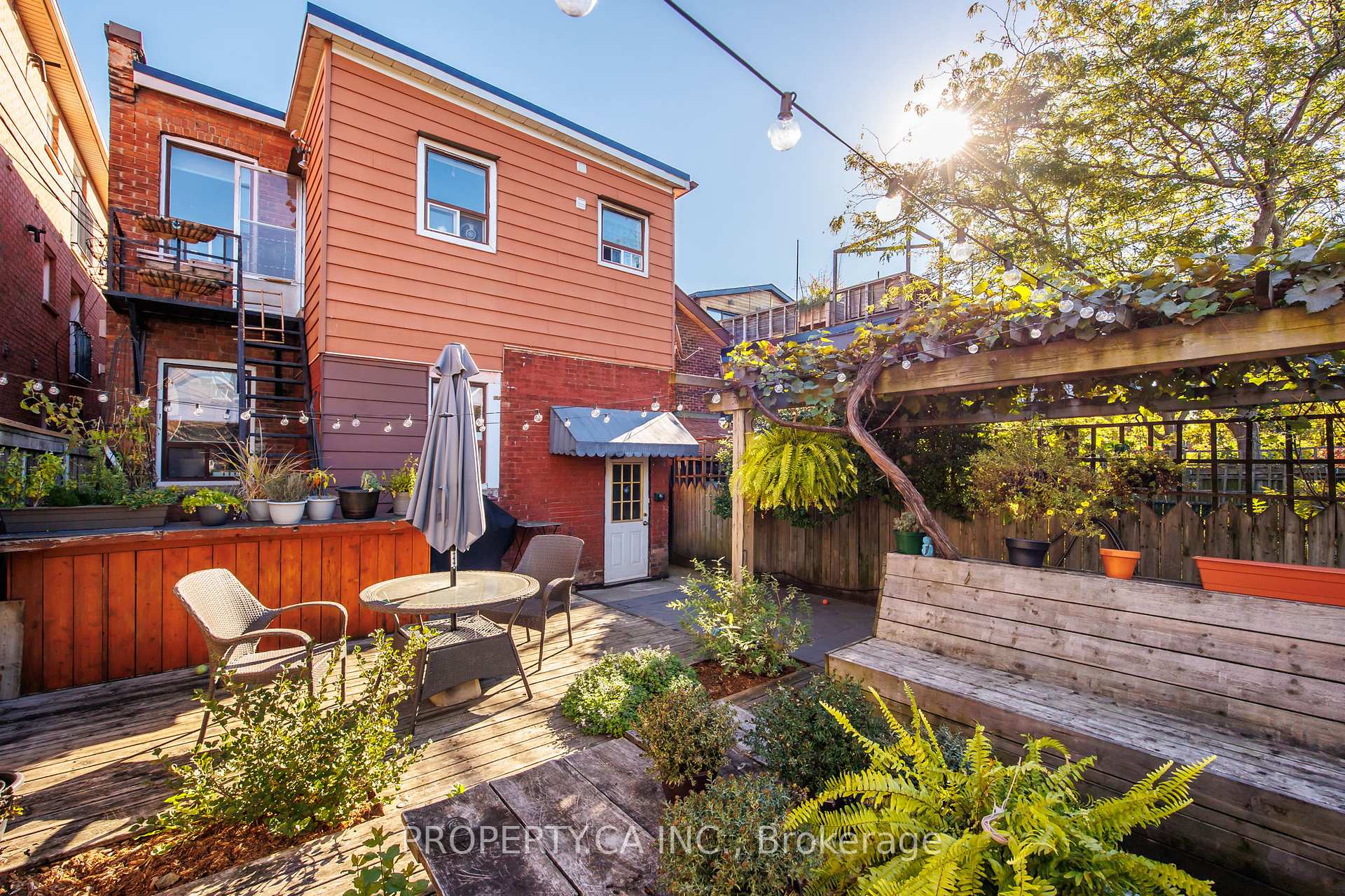 Photo 33 of 396 Roxton Road, Toronto, Palmerston-Little Italy — HOMEH