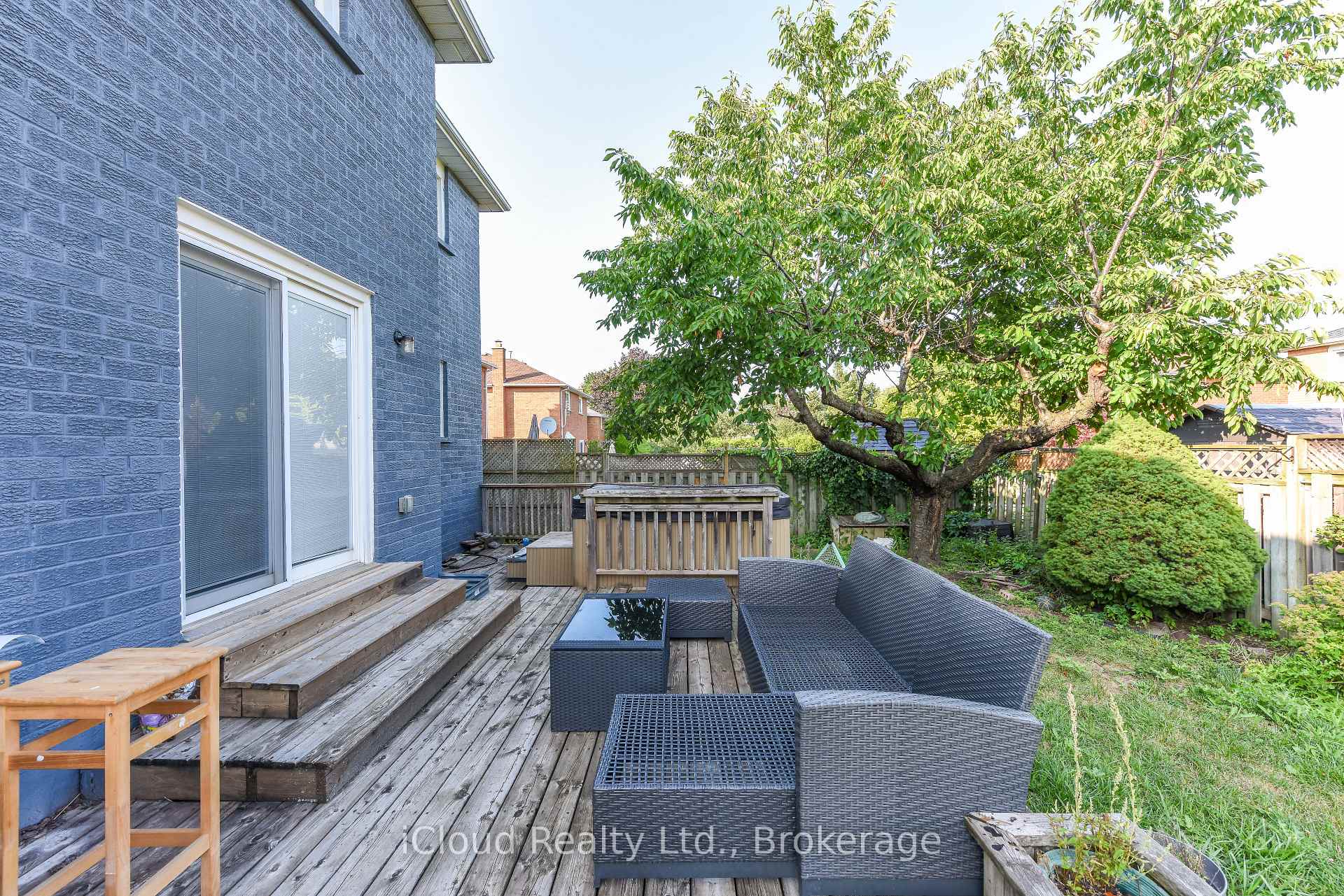 Photo 47 of 8 St Mark Place, Brampton, Northwood Park — HOMEH