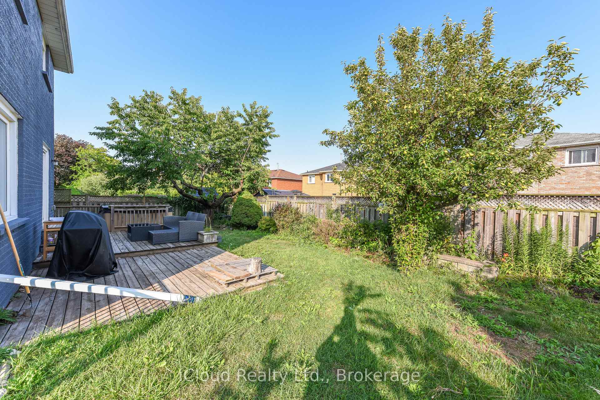 Photo 43 of 8 St Mark Place, Brampton, Northwood Park — HOMEH