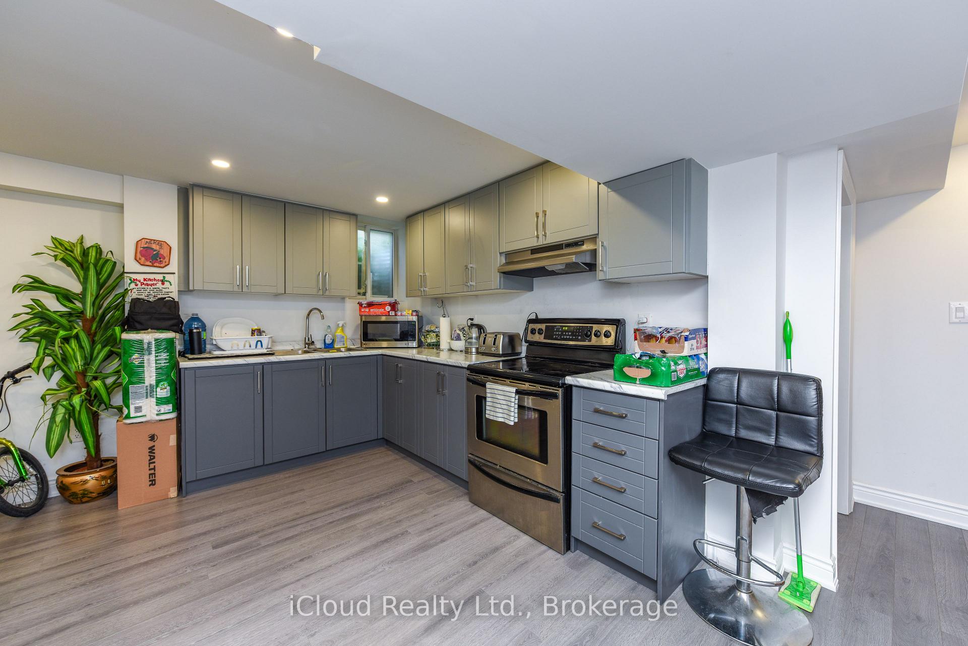 Photo 38 of 8 St Mark Place, Brampton, Northwood Park — HOMEH