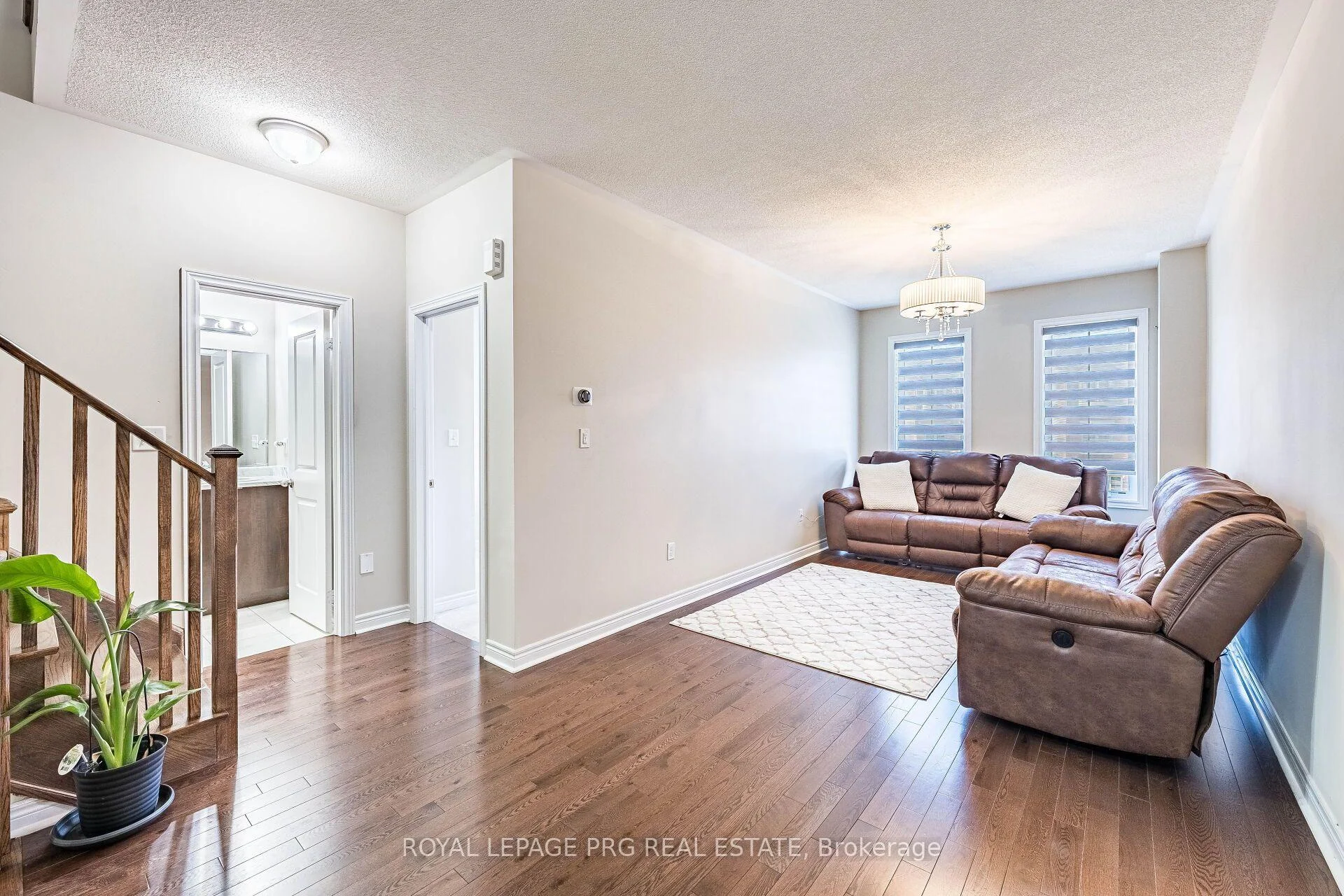 Photo 31 of 30 Remembrance Road, Brampton, Northwest Brampton — HOMEH