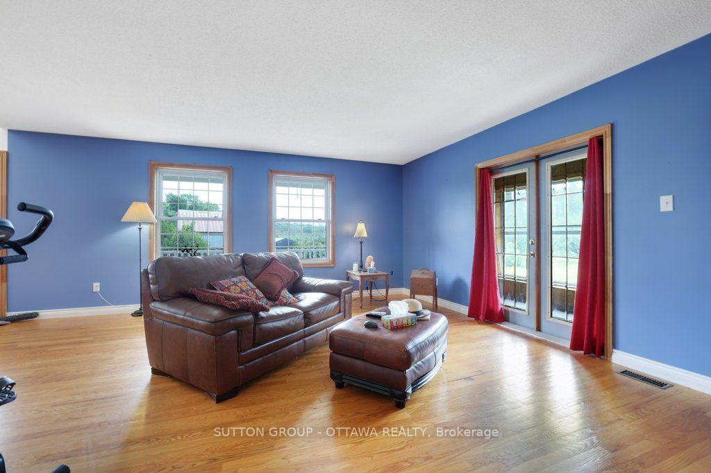 Photo 8 of 595 Holbrook Road, Montague, Montague Twp — HOMEH