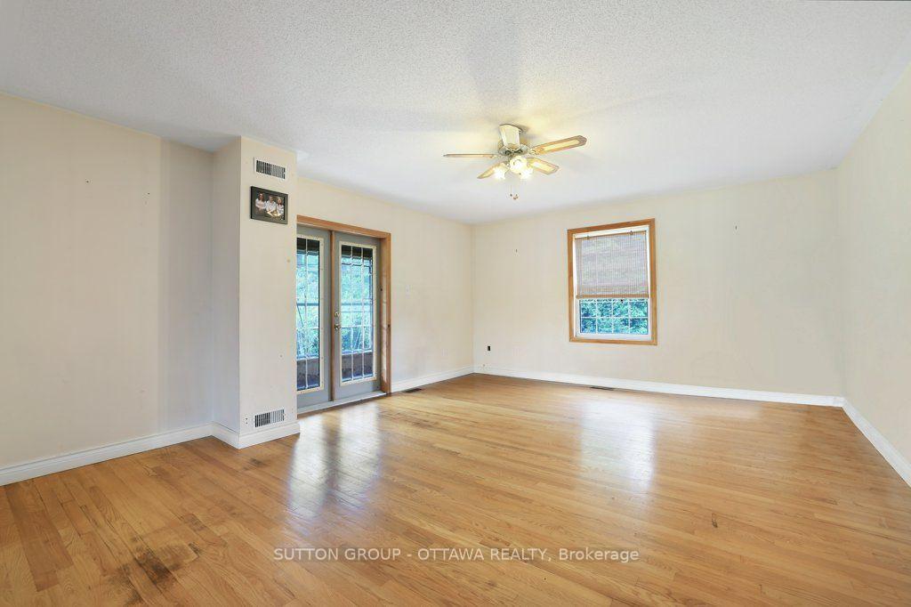 Photo 13 of 595 Holbrook Road, Montague, Montague Twp — HOMEH