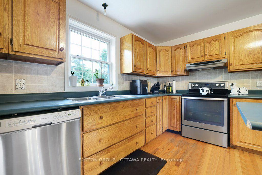 Photo 23 of 595 Holbrook Road, Montague, Montague Twp — HOMEH