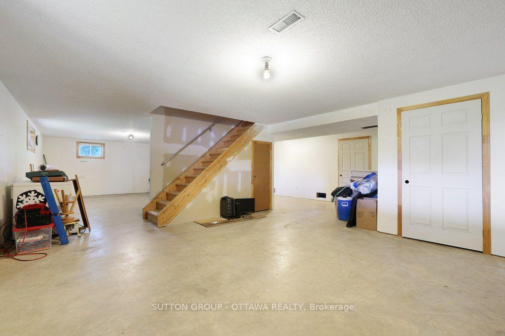 Photo 40 of 595 Holbrook Road, Montague, Montague Twp — HOMEH